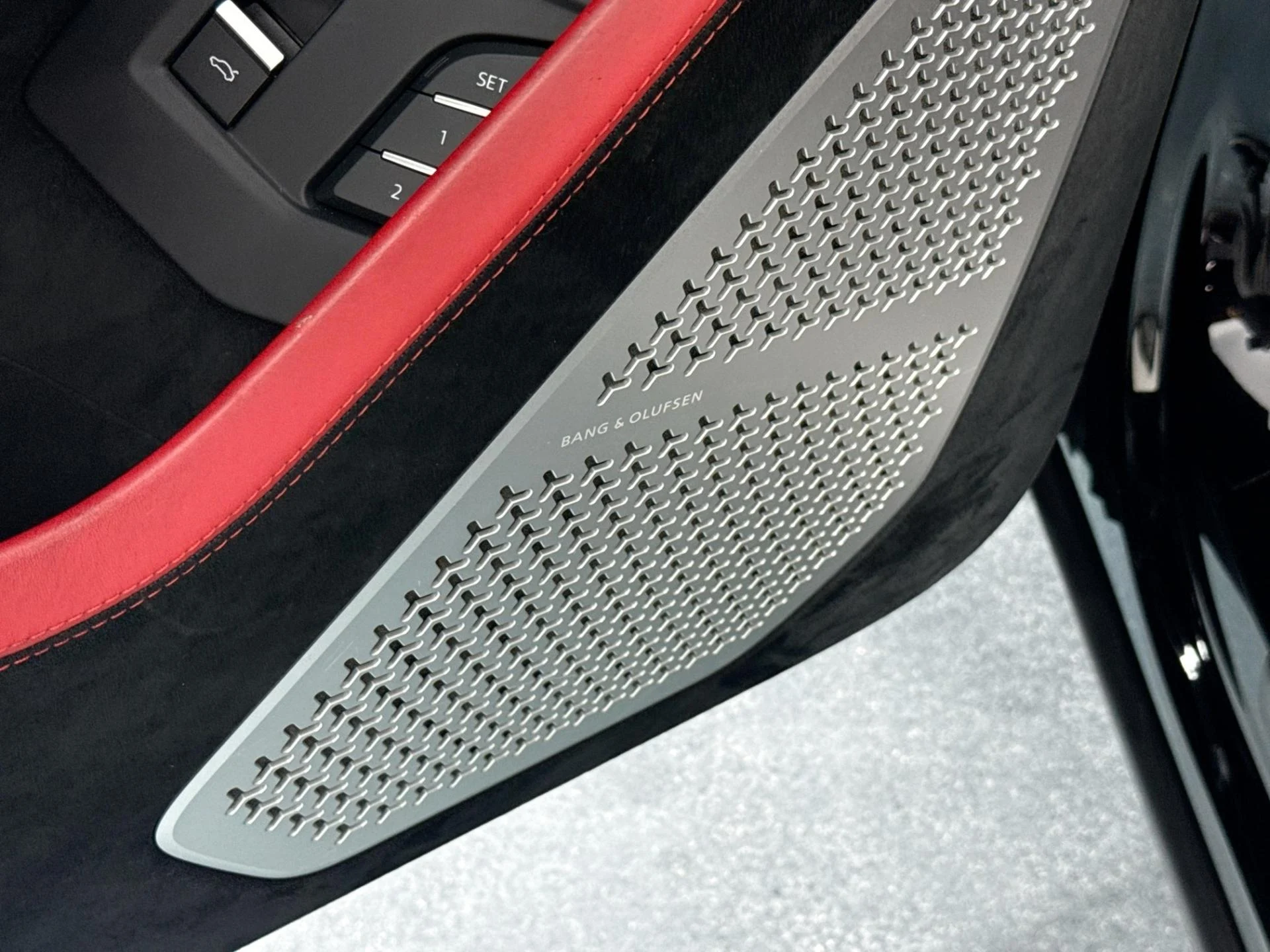 mph020_3966932817_Used_2023_Lamborghini_Urus_Performante_1783708226_5ce15f969e