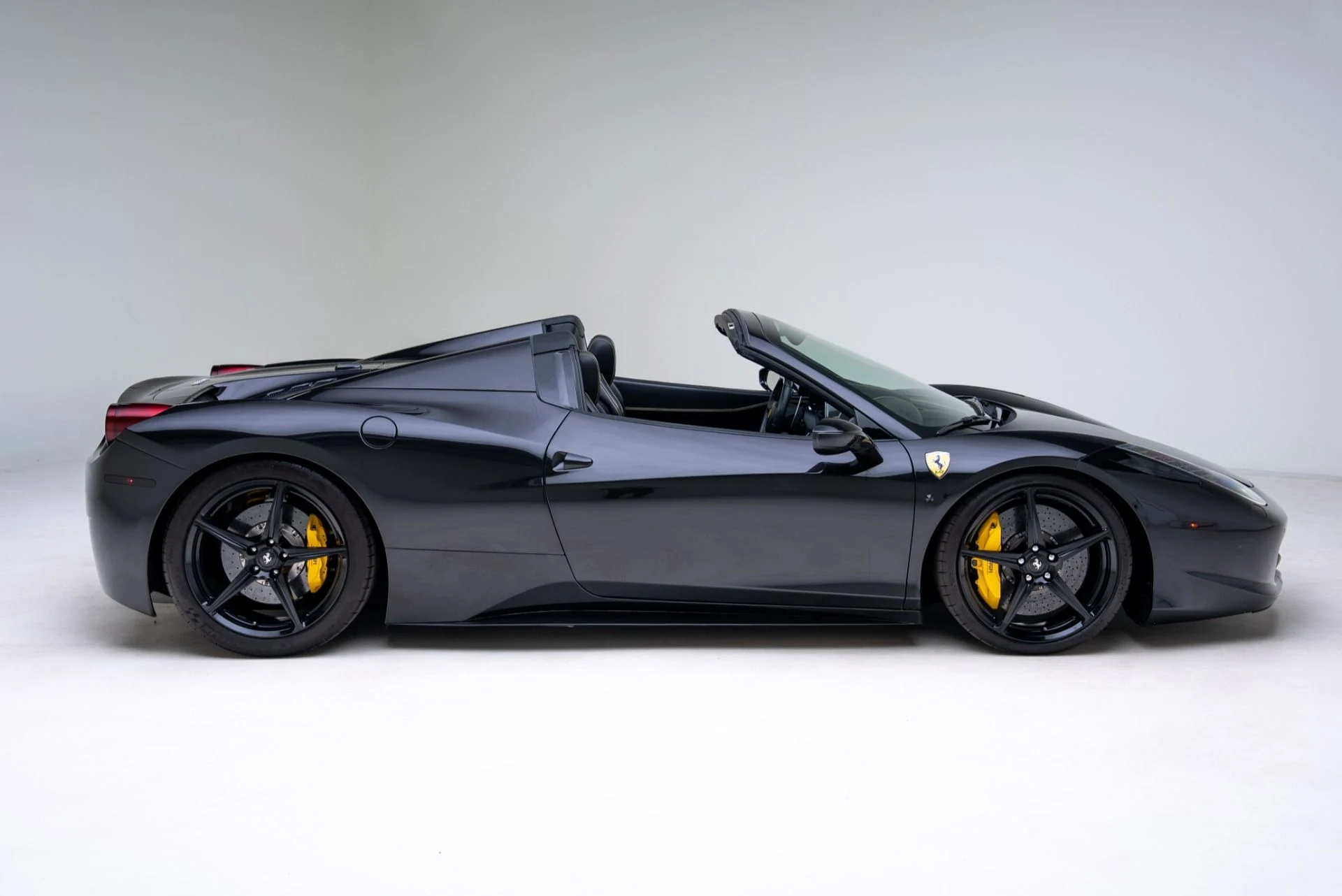mph020_396749832_Used_2015_Ferrari_458_Spider_1768509966_6145875bdd