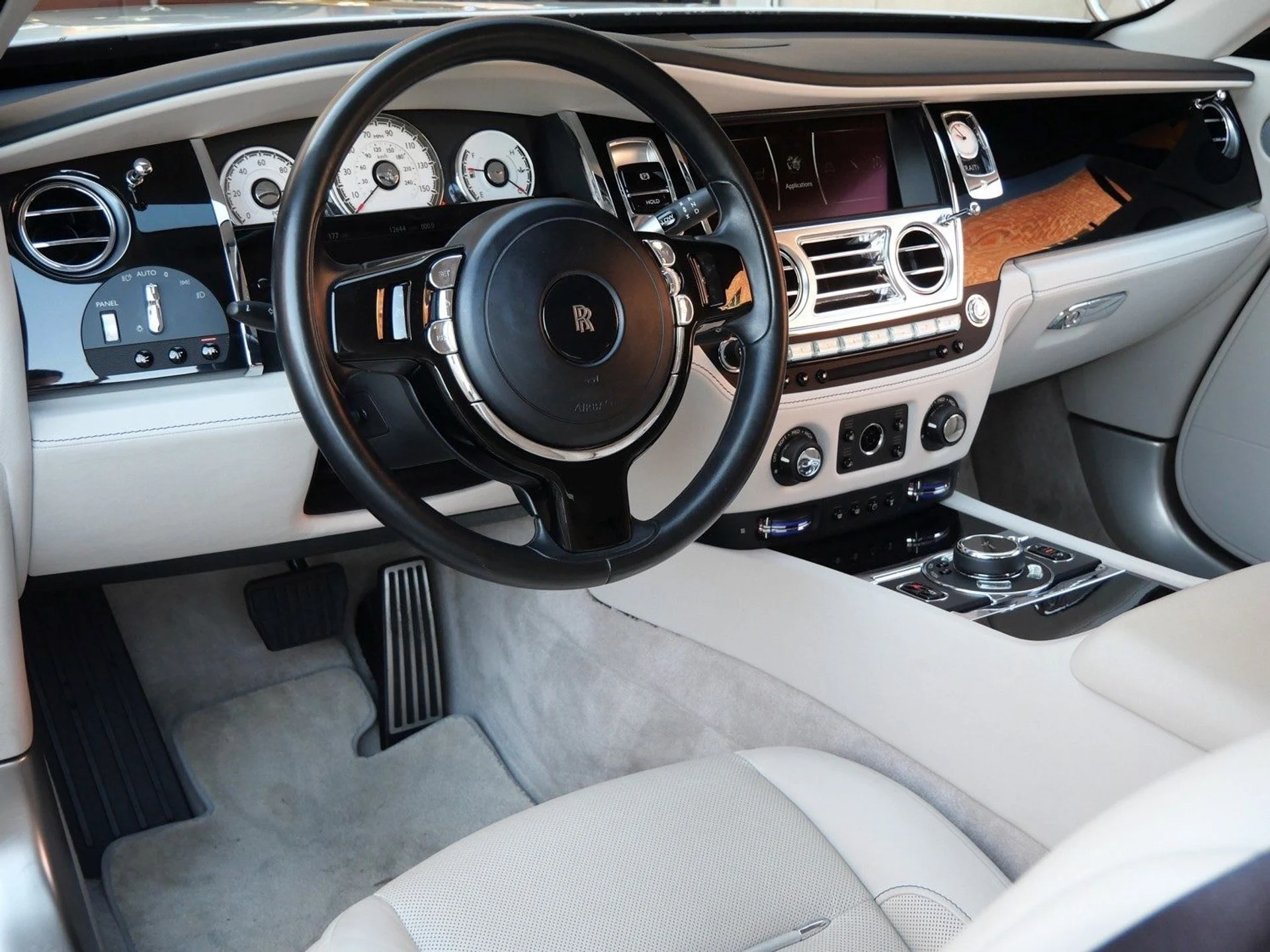 mph020_3969620530_7491ff5a6cc3935b7e68e2cceae89dd0x_c152026980