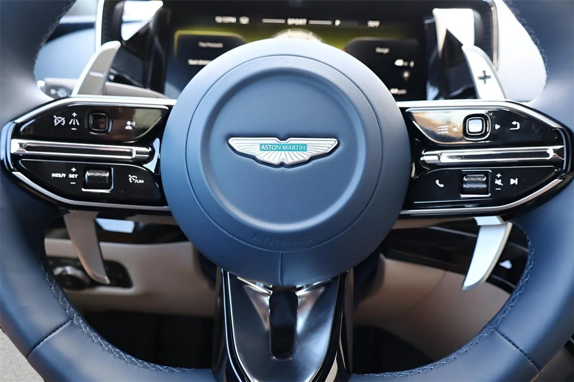 mph020_3971083095_21_3b31e04102