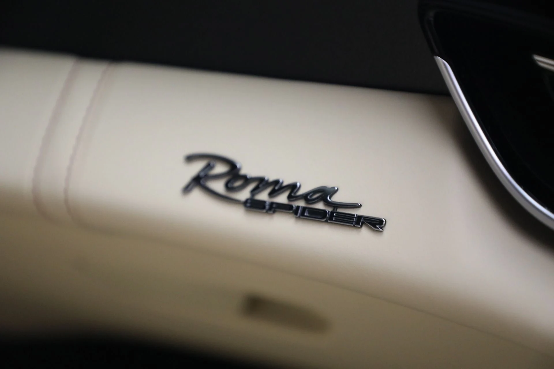 mph020_3980162714_Used_2025_Ferrari_Roma_Spider_1777992623_bfc3d11e50