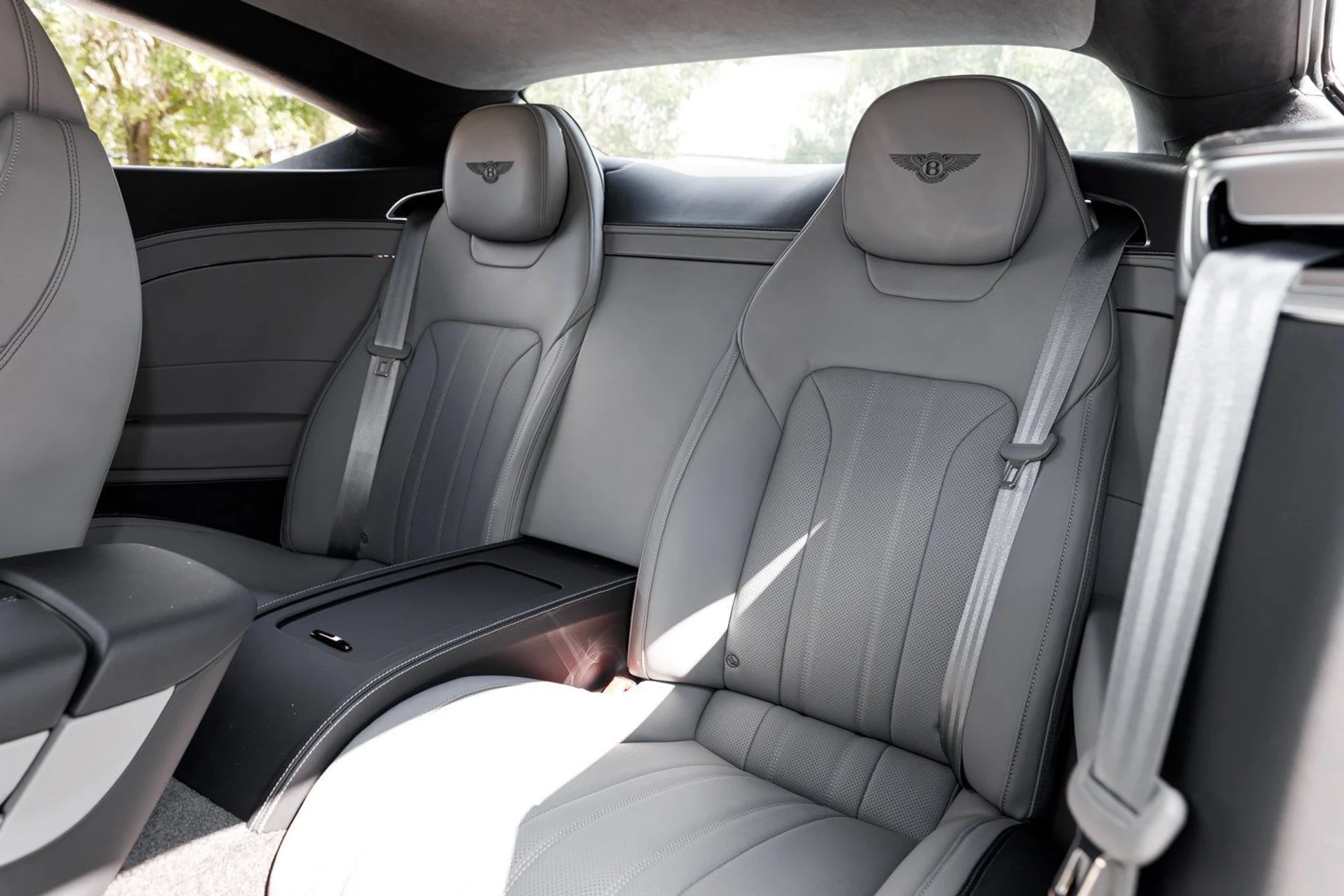 mph020_3980544855_123c3381a7087920ab246b2bbed90cf3x_d195a86187