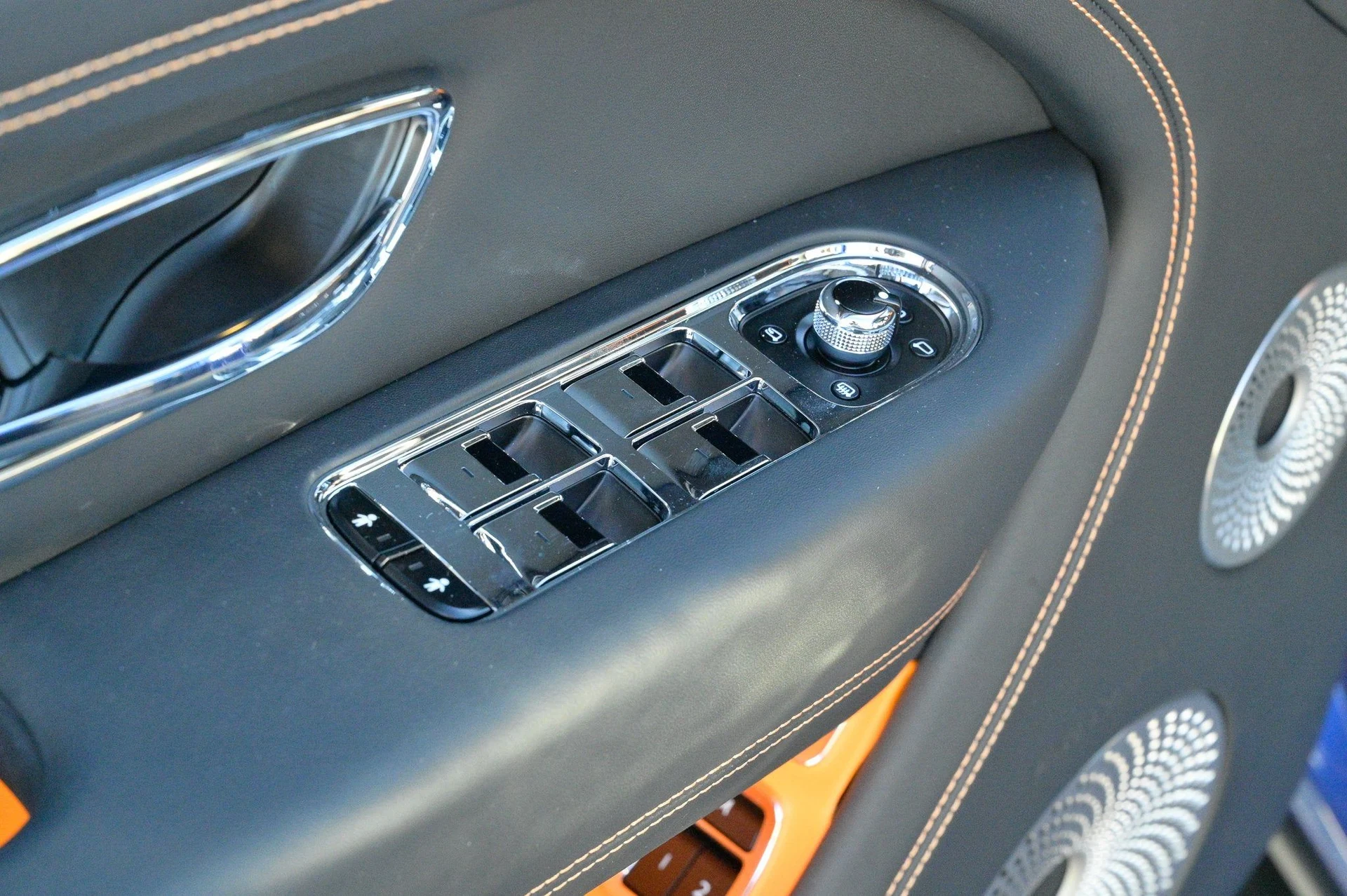 mph020_3988420582_2e2116cc81654ca08159b4f3b7b71ac8_18ff627c81