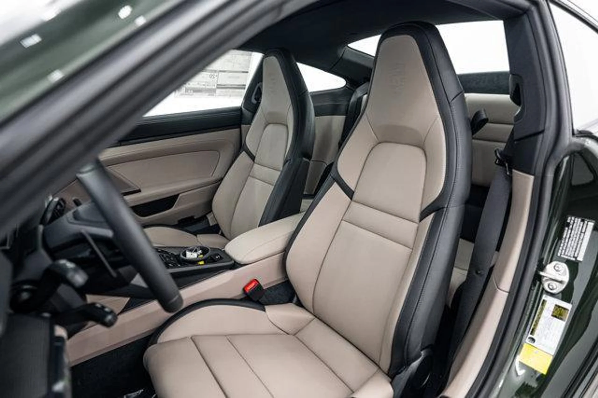 mph020_3989242659_X_El7_Ydn_ZO_9c_E_Uaa_F3_Mr_F_Pa_Pb_C7g_0ed666de9d