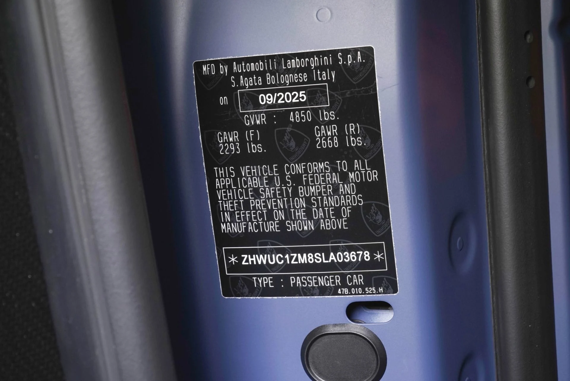 mph020_3990082954_Used_2025_Lamborghini_Revuelto_1783106946_bf3a620a75