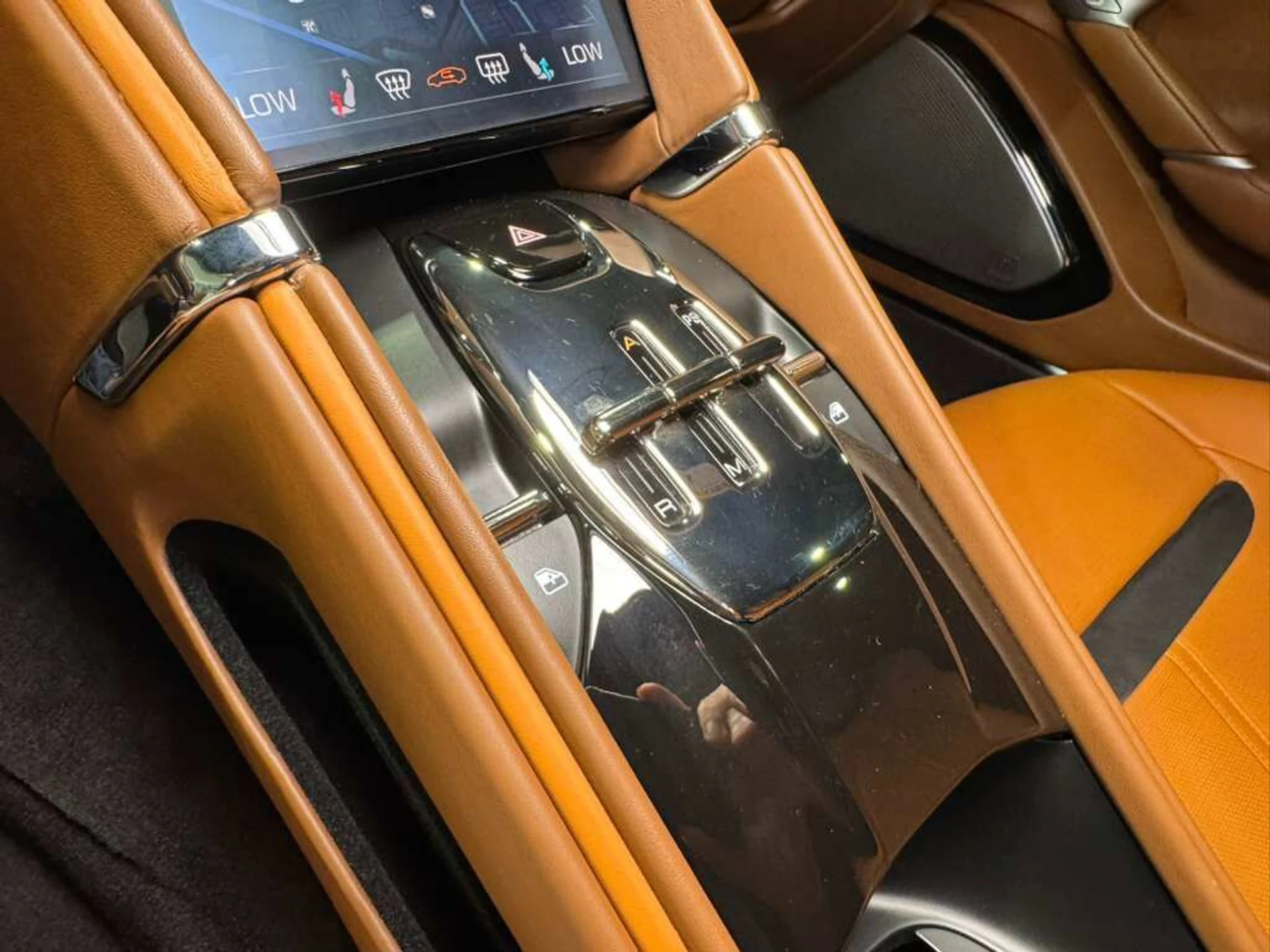 mph020_3990216126_76815d6225fb653d8061f7afc10c5d6a_dc6e661866