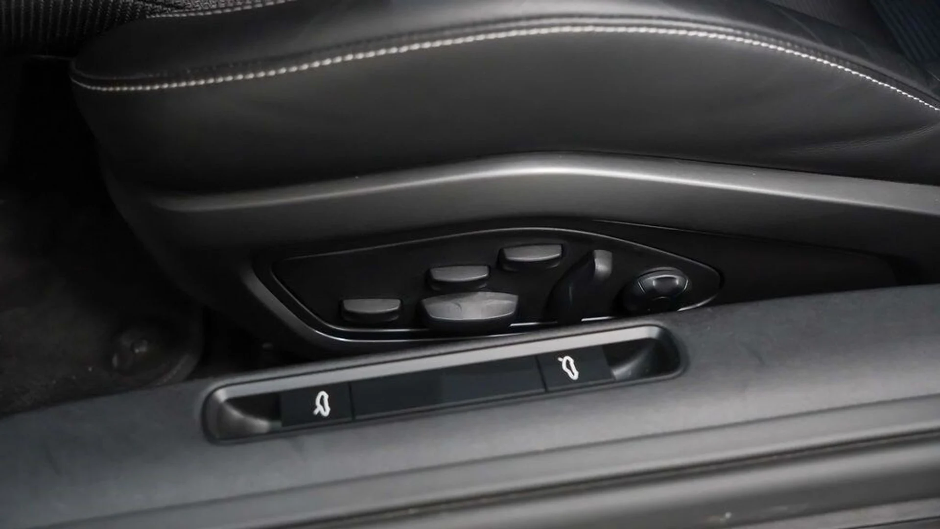 mph020_3992282272_aad07a81521c6f6b4ad4e4db5d48ee57x_3d8f9fbee2