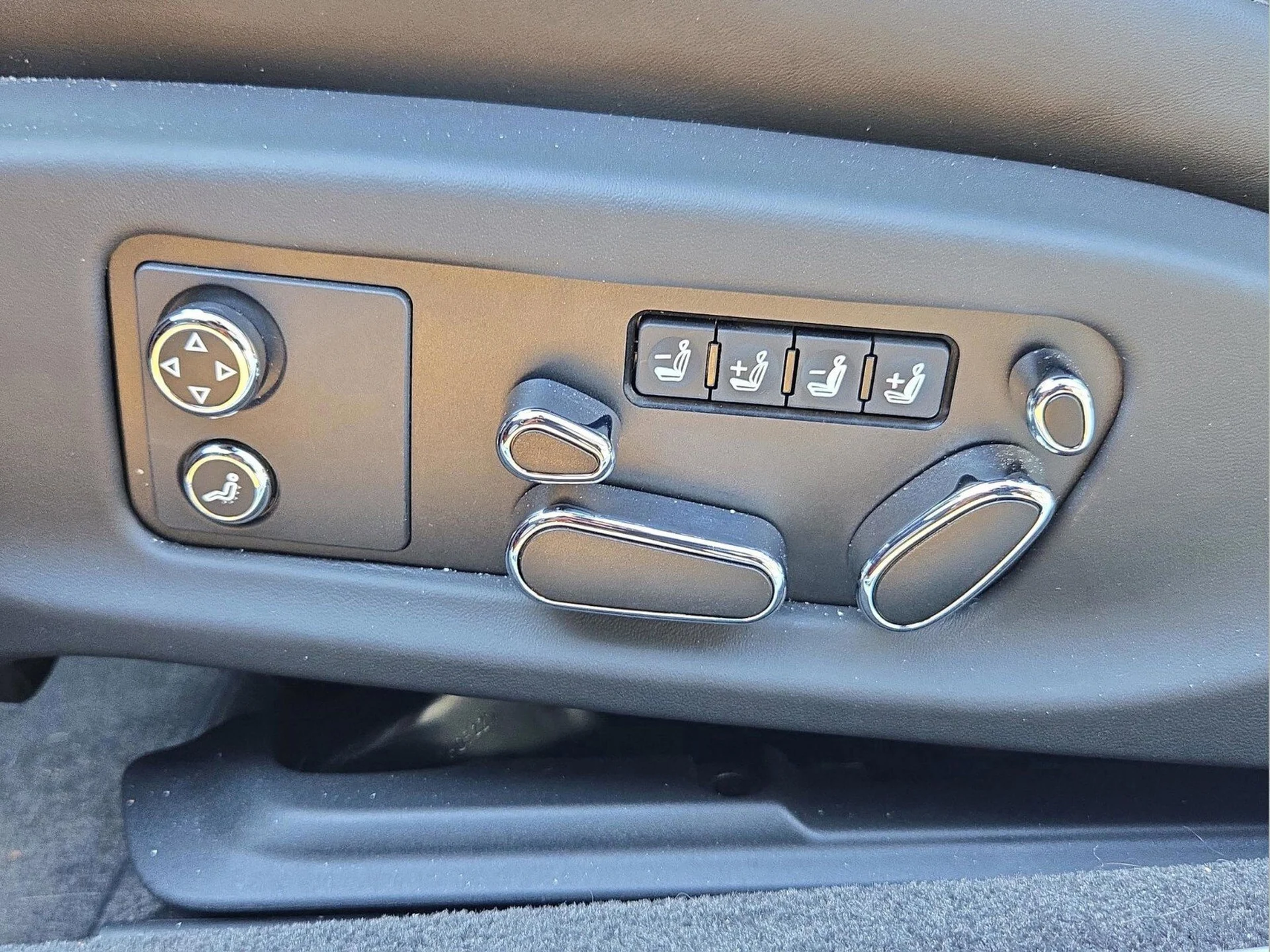 mph020_3992957288_5acdbbceef4a5672746ecb34d2b1ad3fx_f56e917dc5