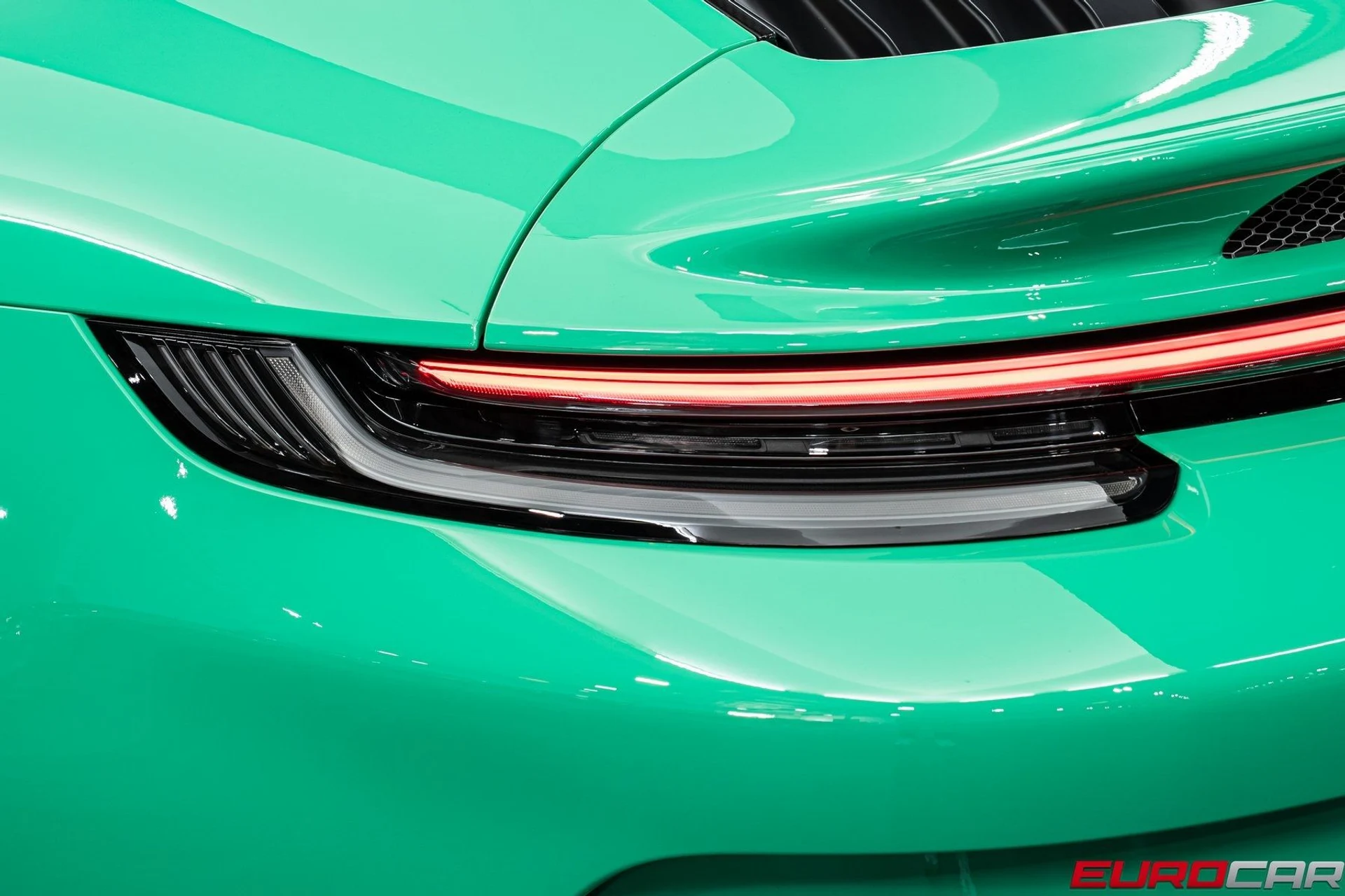 mph020_3998701570_image_21_55d15bb217