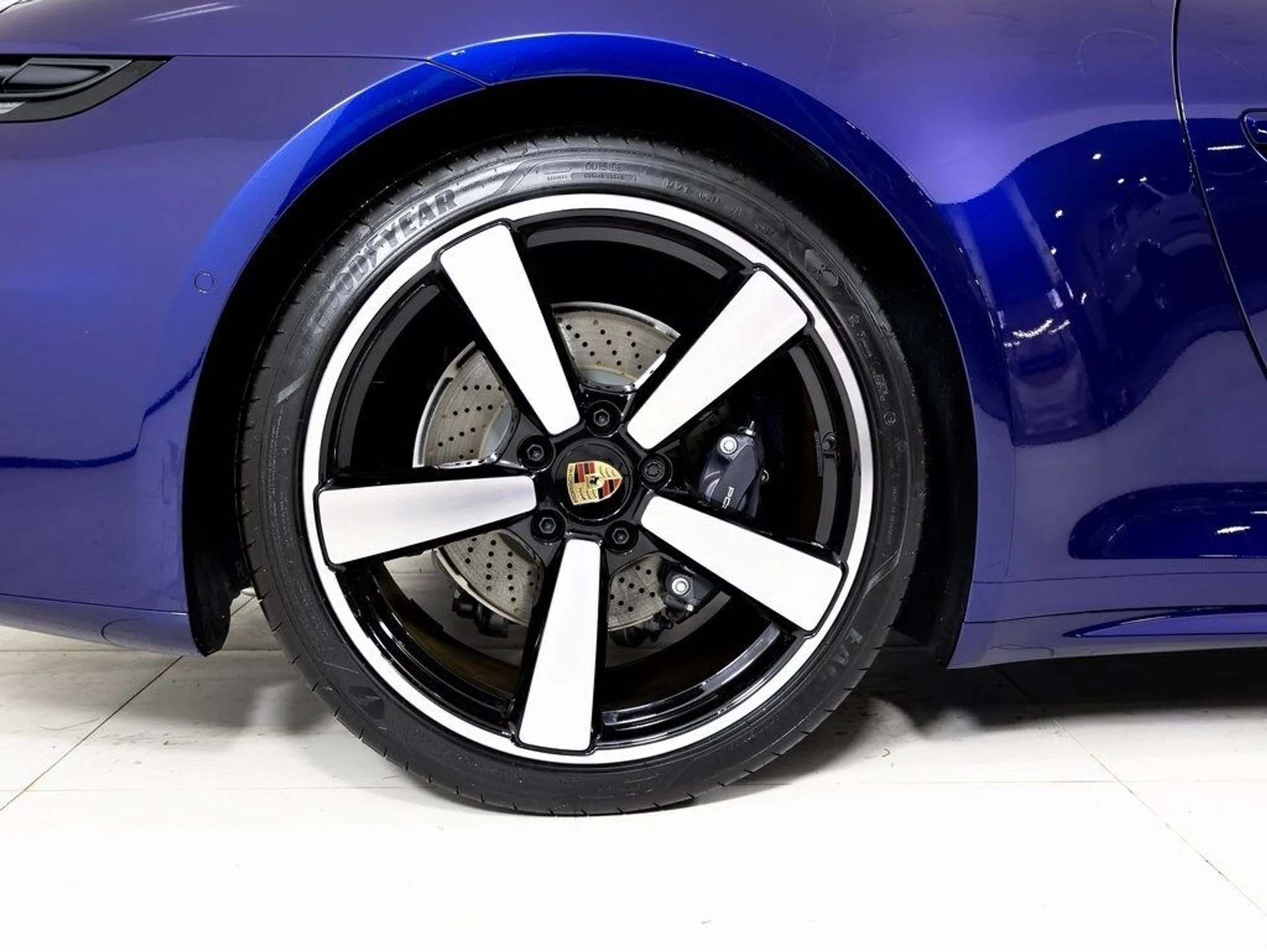 mph020_4001442991_7659d685ce7dda11cc2916168624f7dax_6e931a0532