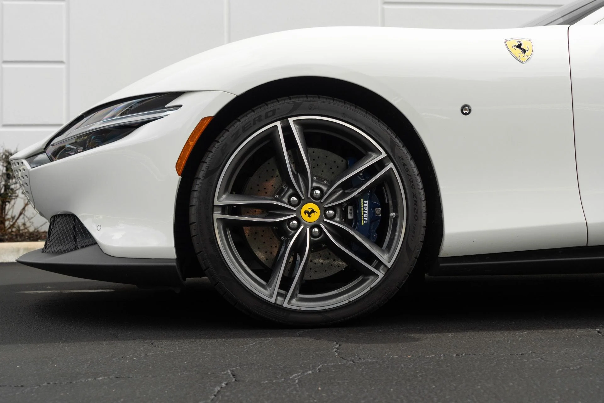 mph020_400212007_Used_2022_Ferrari_Roma_1764790245_aec198f098