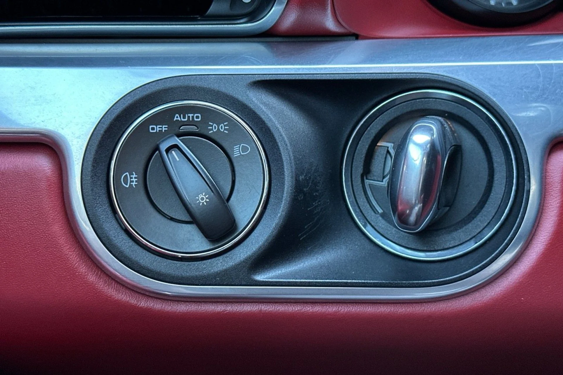 mph020_4004126073_9d59f4d7810a9b478cf273eacd23b738_bf390ea955