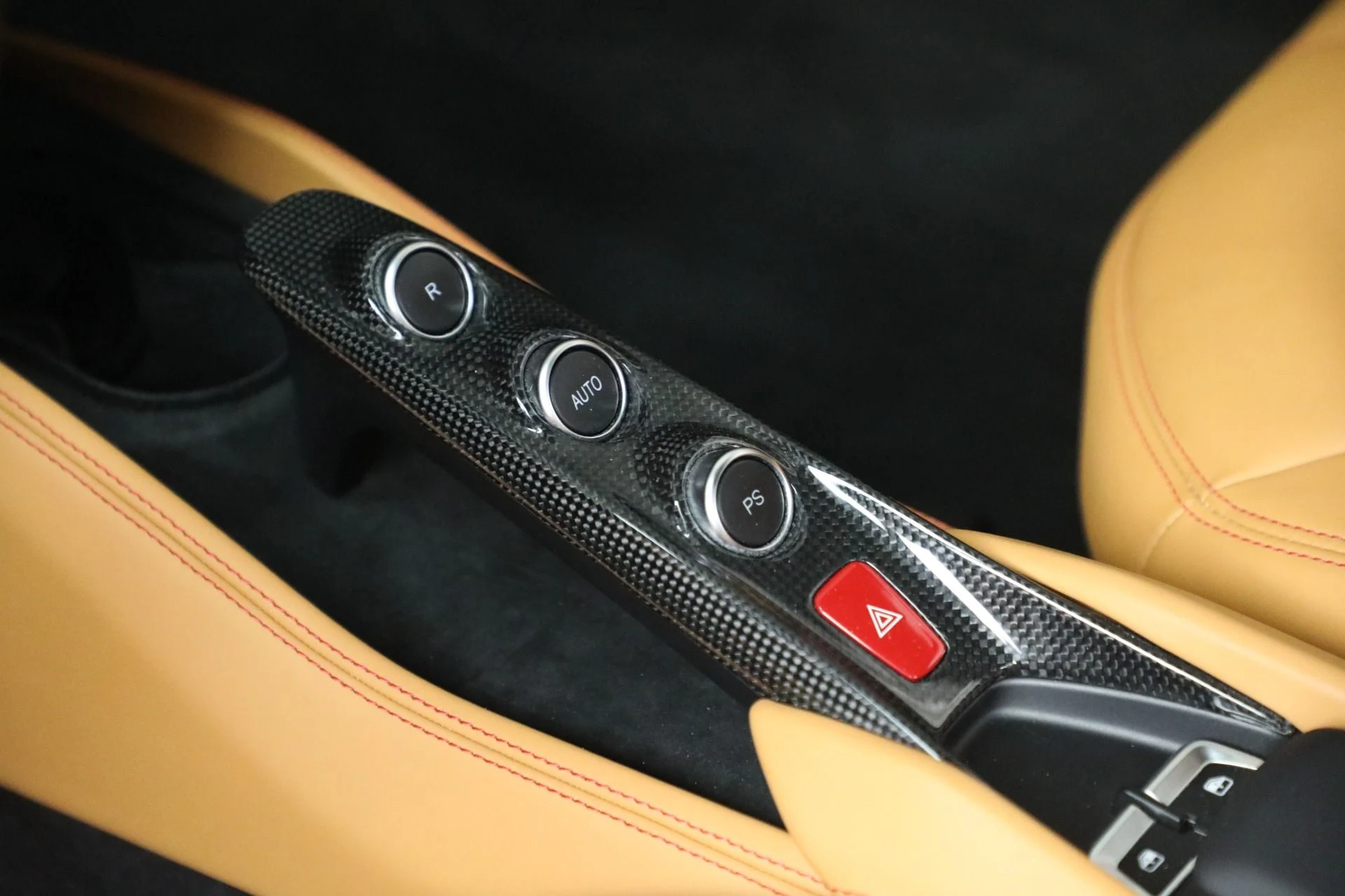 mph020_4006311381_Used_2020_Ferrari_F8_Tributo_1762634390_69ddea2988