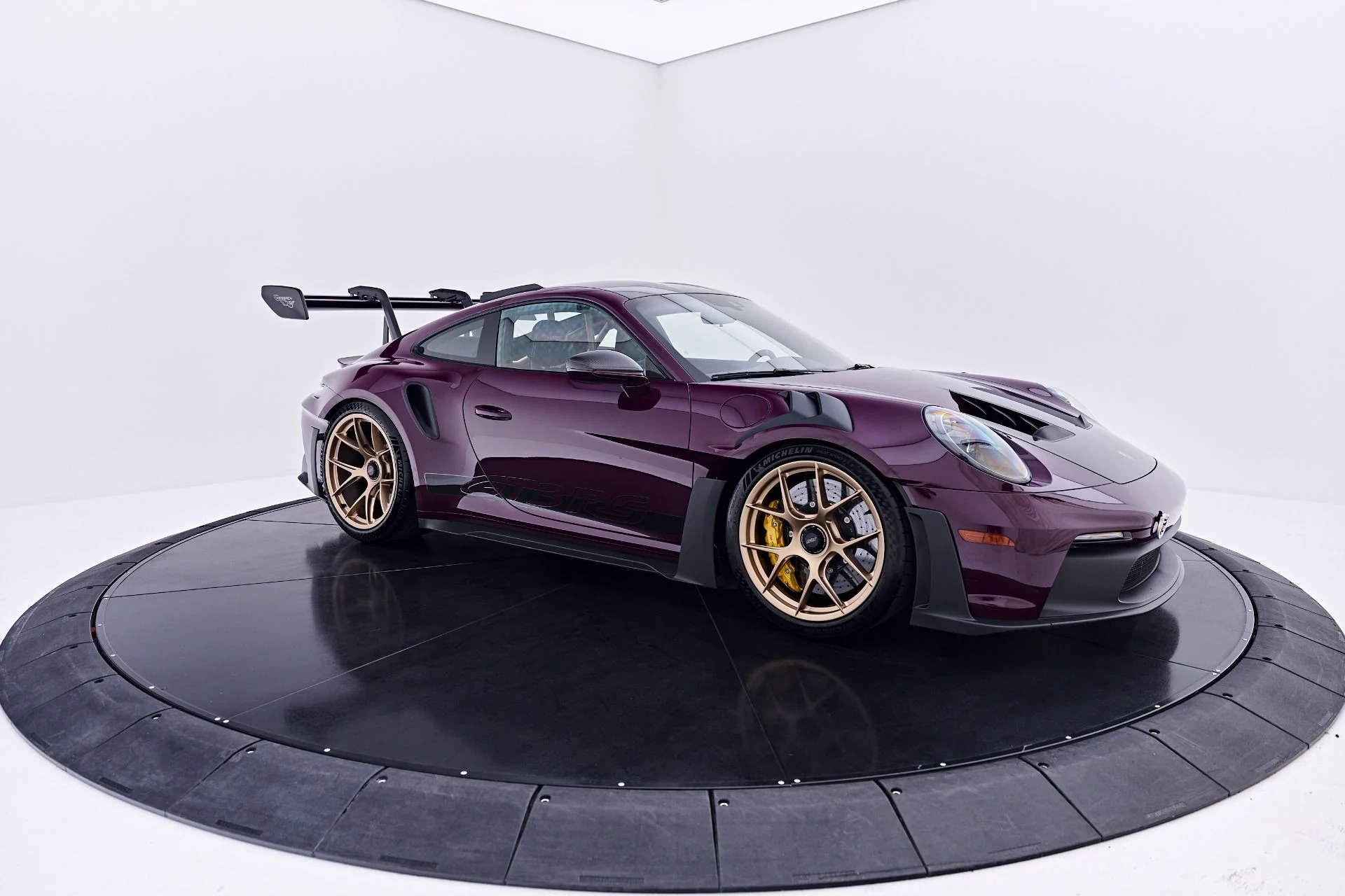 mph020_4008092691_Used_2025_Porsche_911_GT_3_RS_1784854027_f91895fe33