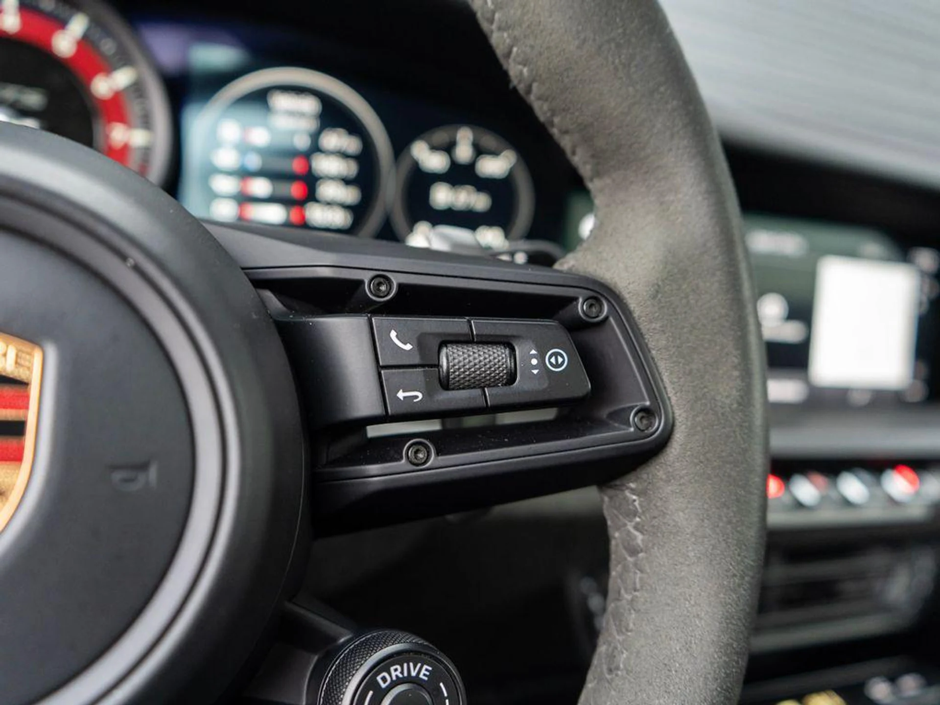 mph020_4008485375_yp_gr_UZ_Pa_K_Do_Cj_O6_BYL_w_Iv9_fw_19c73a6b82