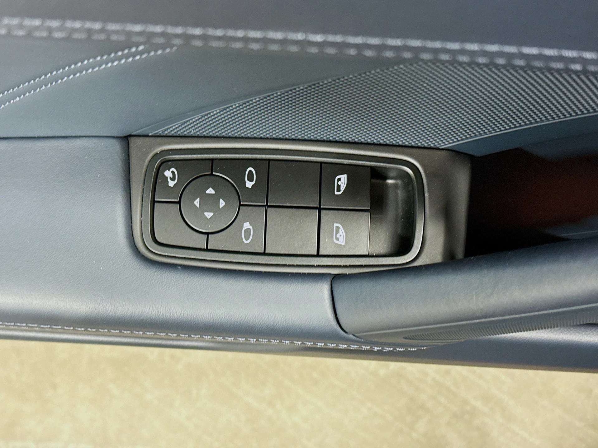 mph020_4008524850_4174b36d2f63ab8efa15bee57b719f45_a878921db1