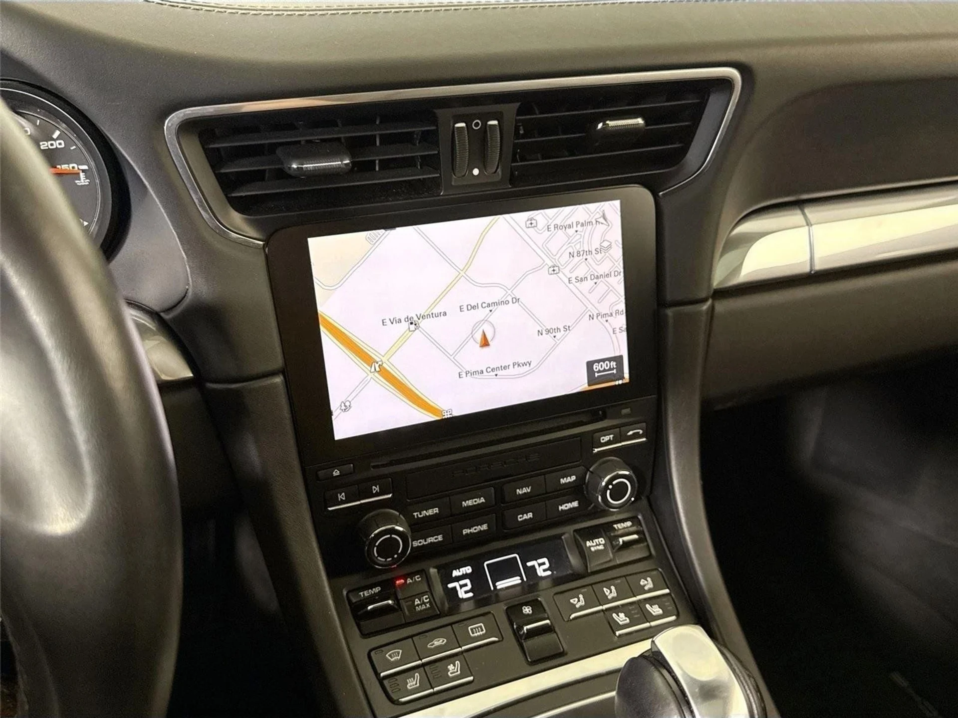 mph020_400934016_b04b4e151425869a9ac1e0b4daddfd96_38a250c7a0