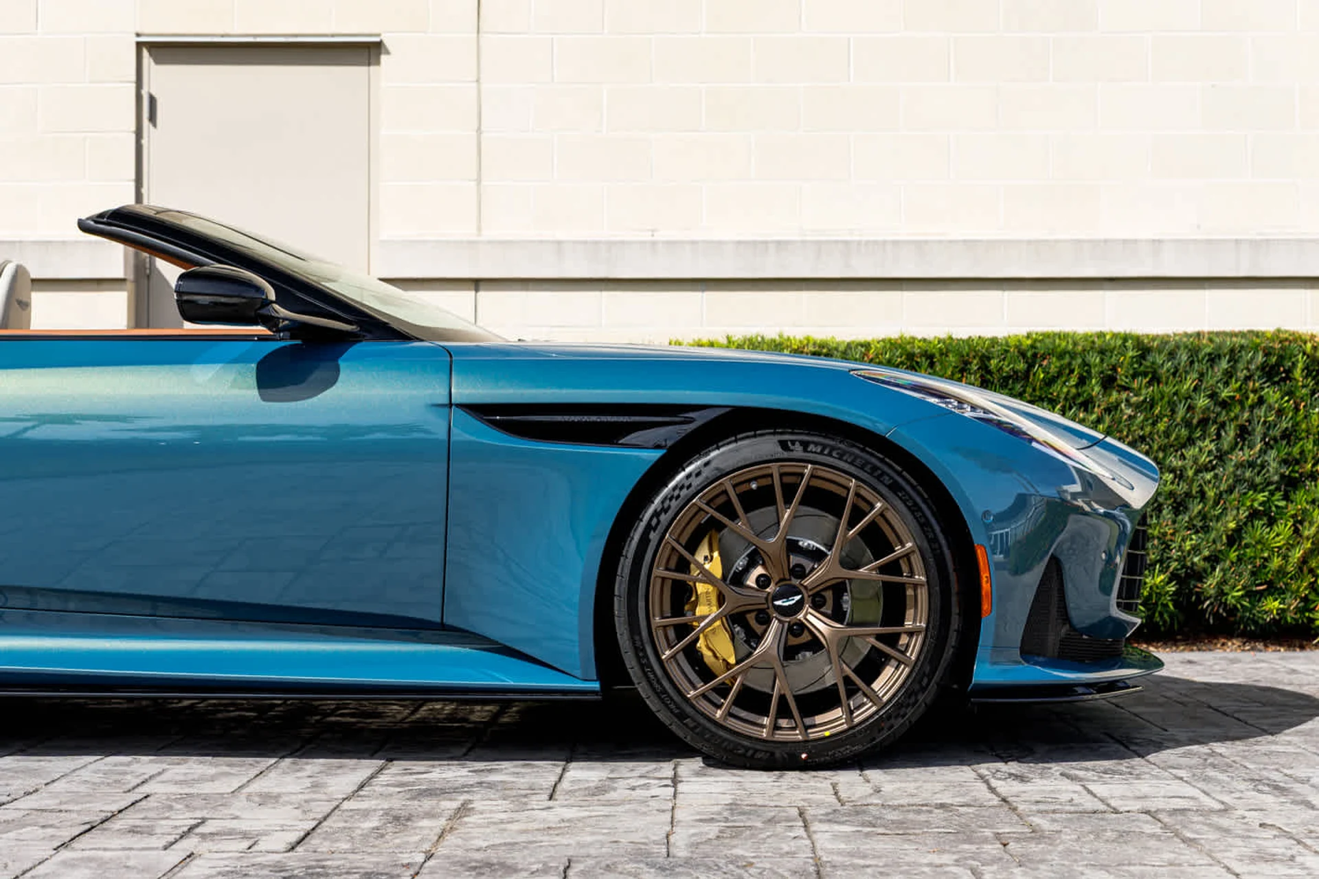 mph020_401621513_21_004ea13ae2