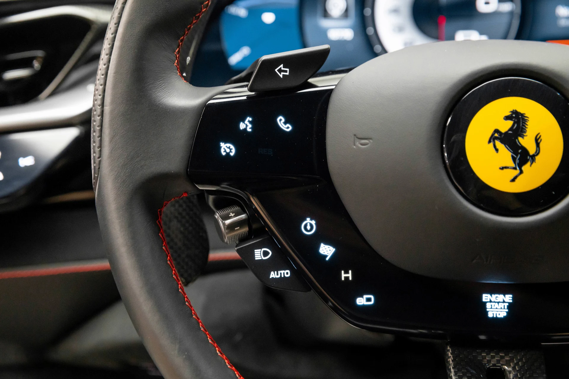 mph020_4017134802_9ac6e913b602423b83c7158c3d03a347_00cafd3675