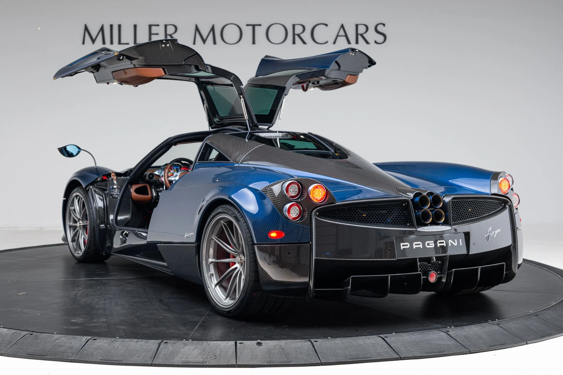 mph020_4019112986_Used_2014_Pagani_Huayra_Tempesta_d2d435cc00