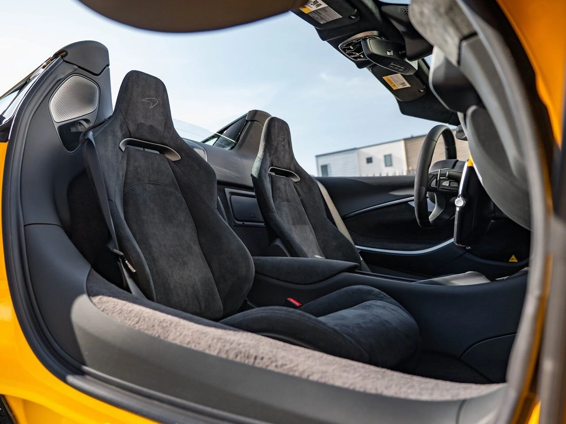 mph020_402063828_43f5635b05131a247a31010a4c6cbc2bx_317d21f32d