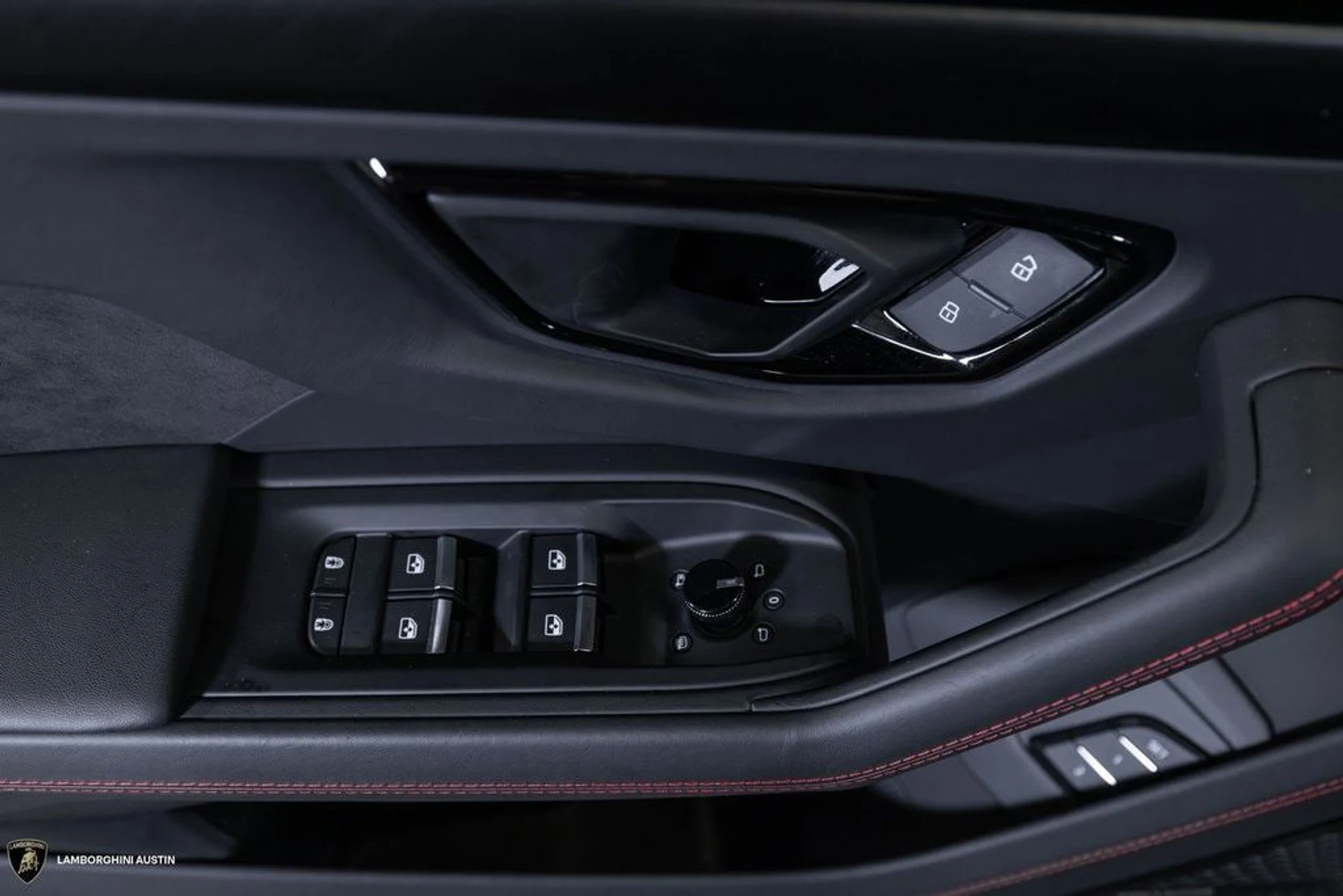 mph020_4027360605_c640873b58af71f38f1ff4ef332c7efdx_9c7dcc13f2