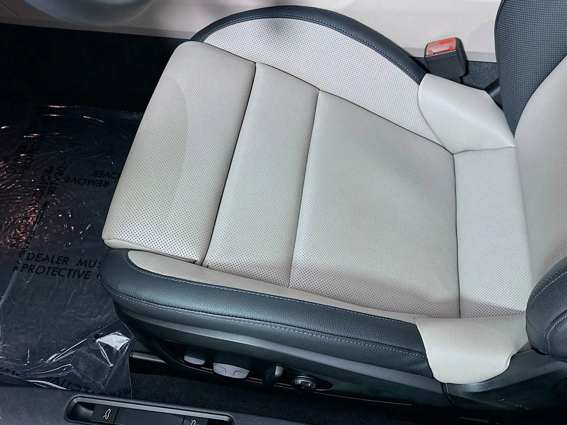 mph020_4030847482_a274ff113f38f74e38f10bc8adecc578x_116e5385e1