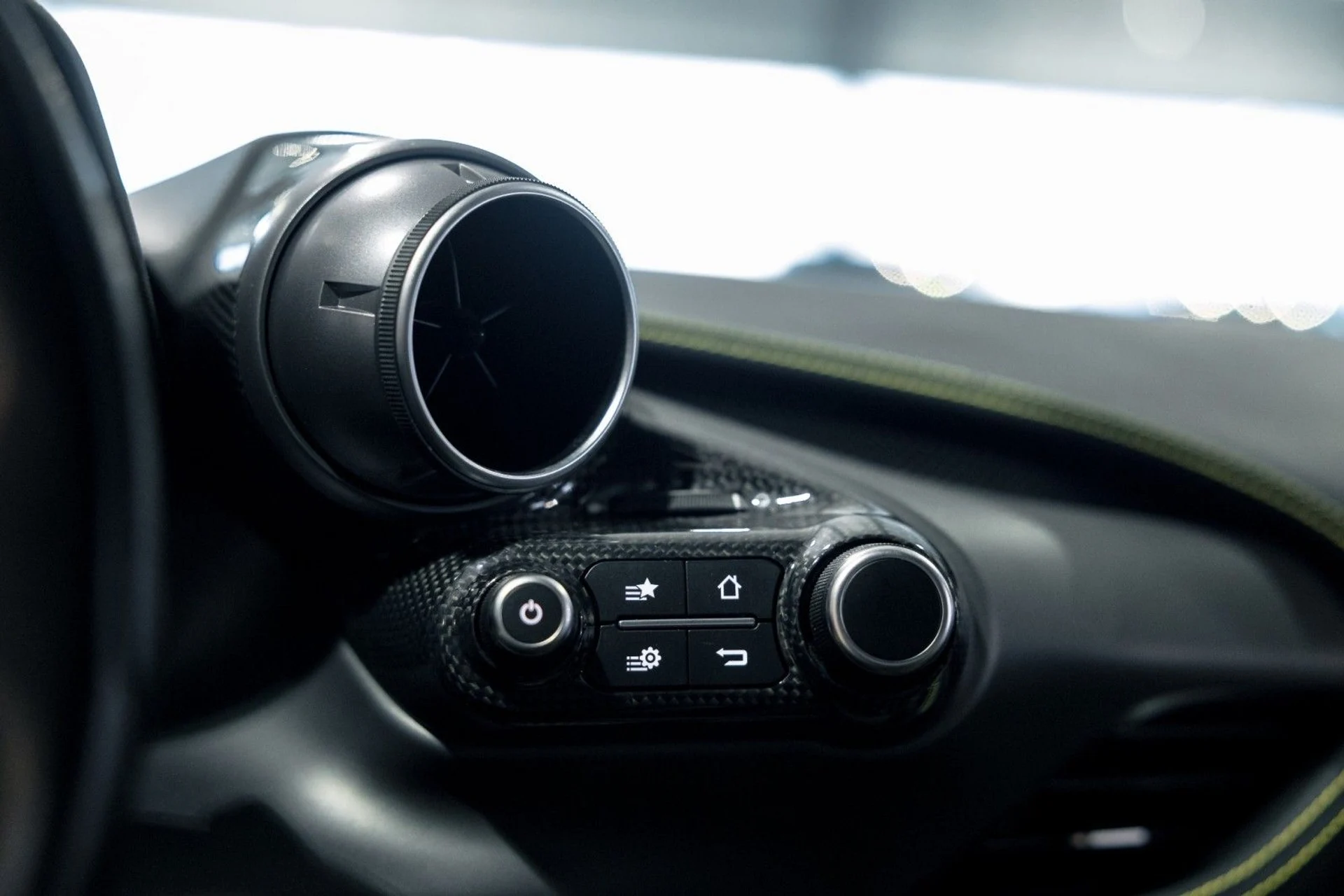 mph020_4041472185_Cw_83bb1c50c0