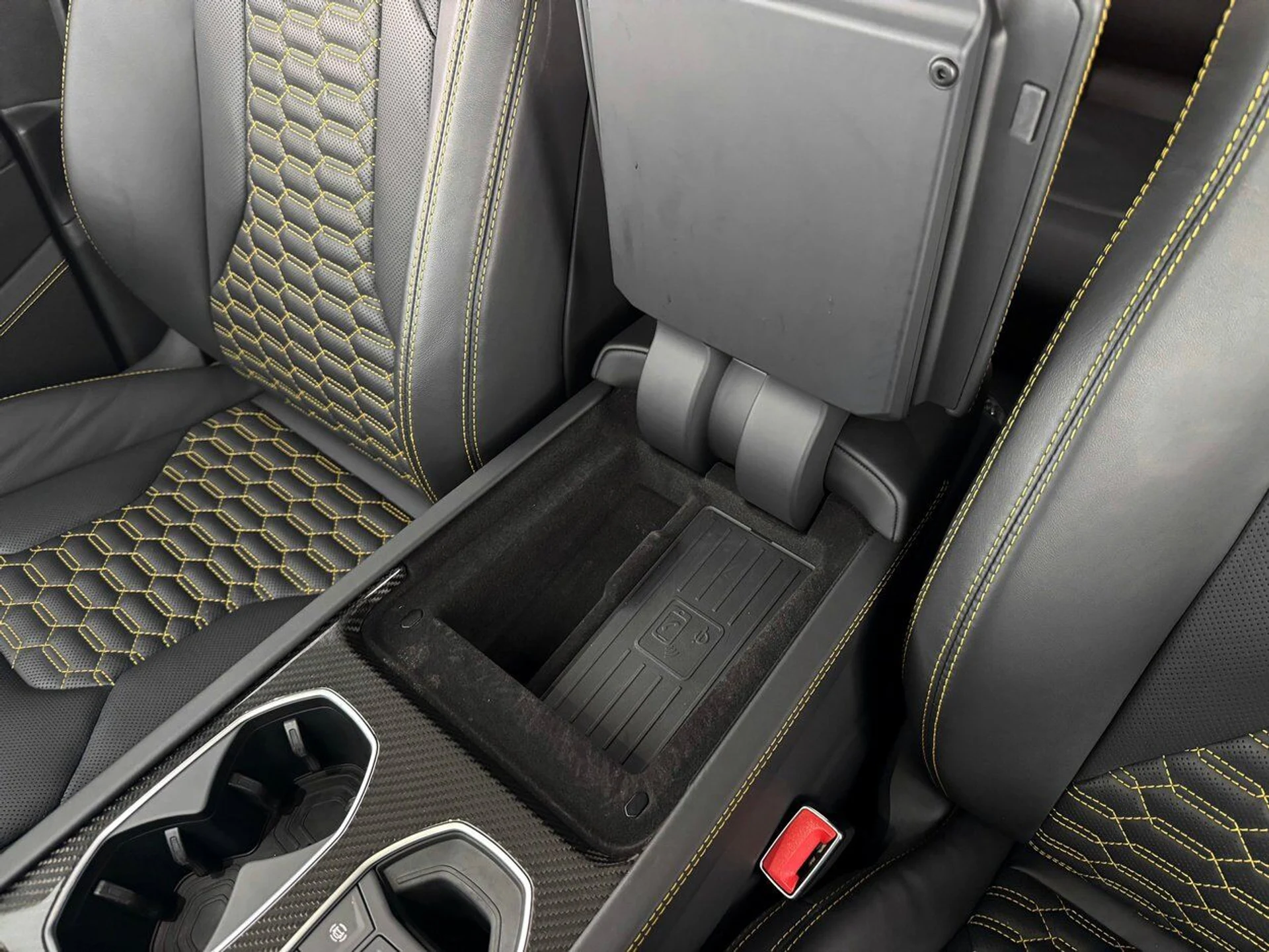 mph020_4051853264_ec28cf8194196ab5c93d4559fc4d4569_c8e081b7a9