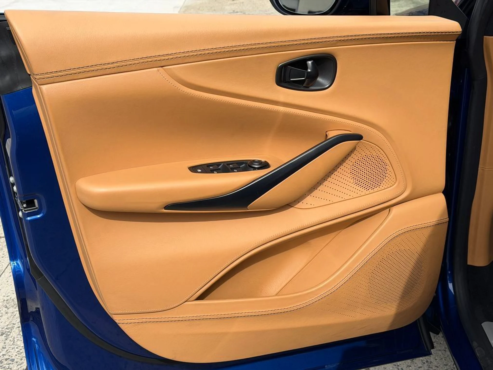 mph020_4055016913_53096792e08c480f9997ffa8a1f1240f_c3e3b866e1