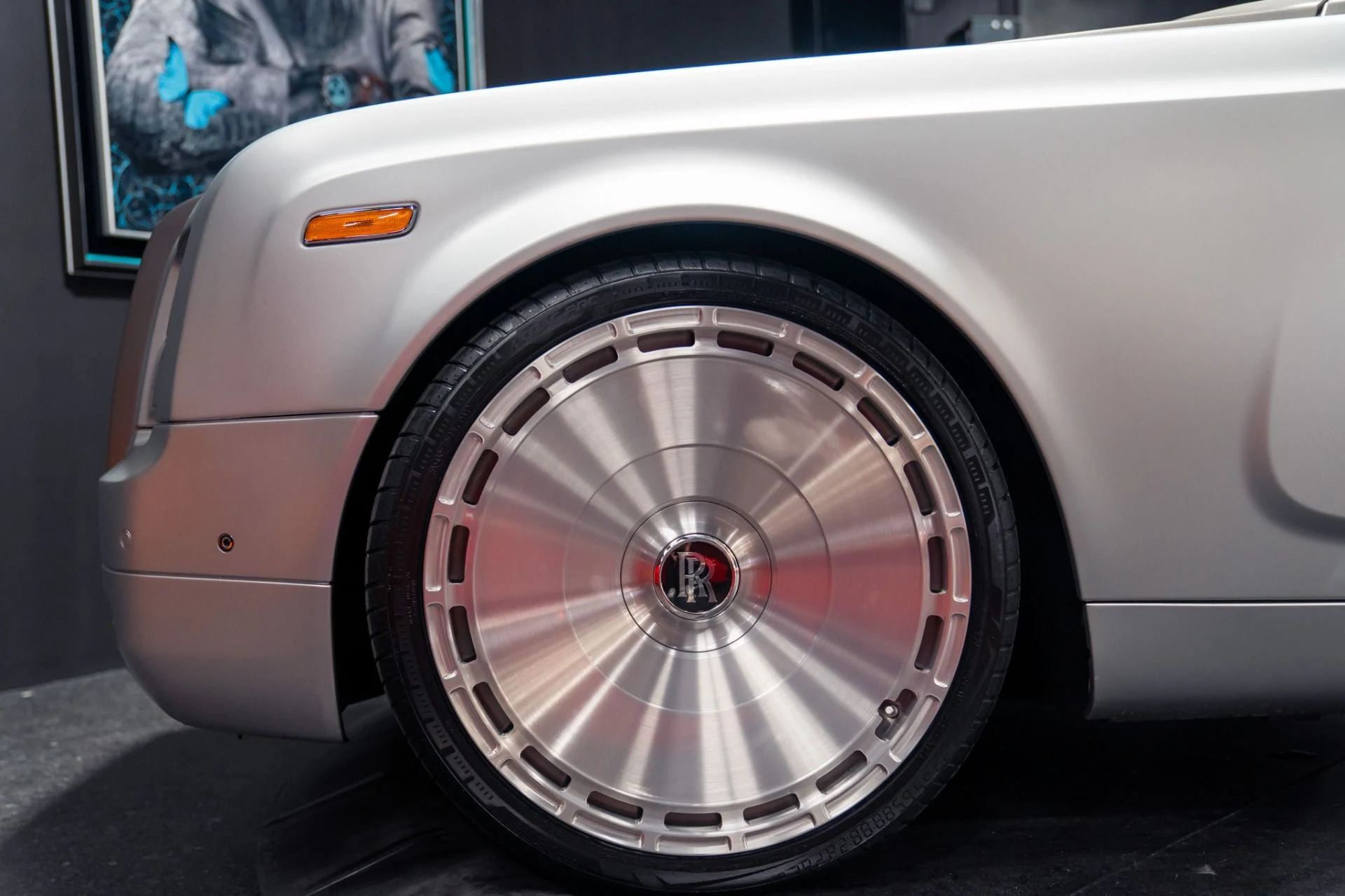 mph020_4058850753_Used_2014_Rolls_Royce_Phantom_Drophead_Coupe_1785564931_9c32691a82