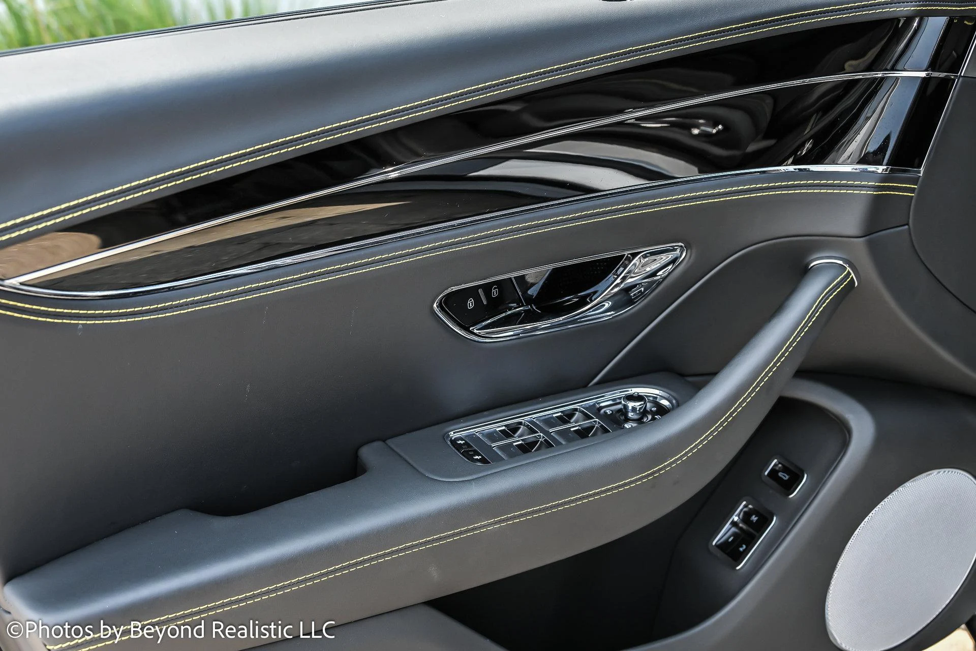 mph020_4063408953_Used_2024_Bentley_Flying_Spur_Edition_8_1754380809_4108ffe838