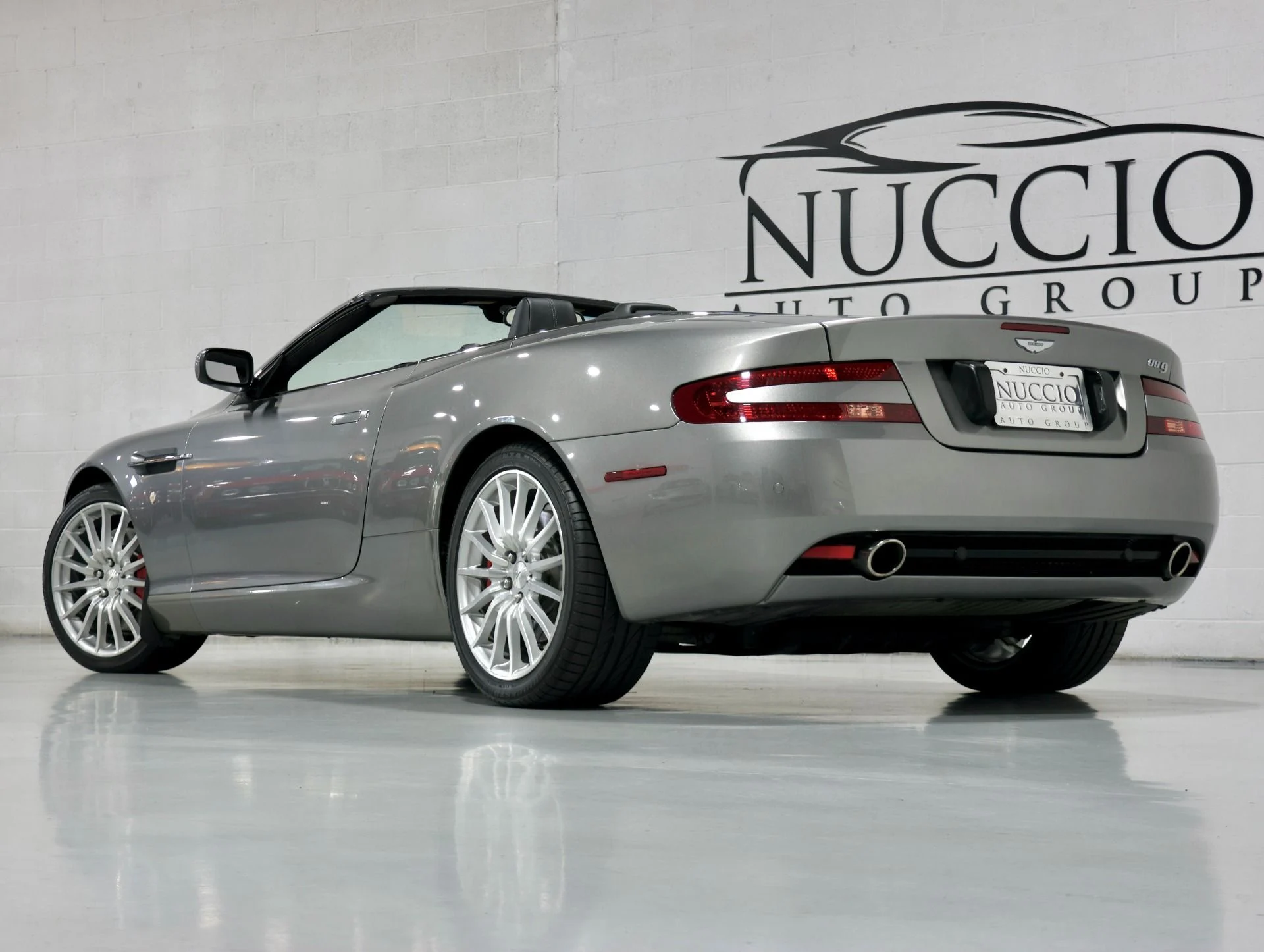 mph020_4071243070_Used_2008_Aston_Martin_DB_9_V12_Volante_V12_Power_Only_18_K_Miles_Freshly_Serviced_All_Original_1750279132_1082287d6e