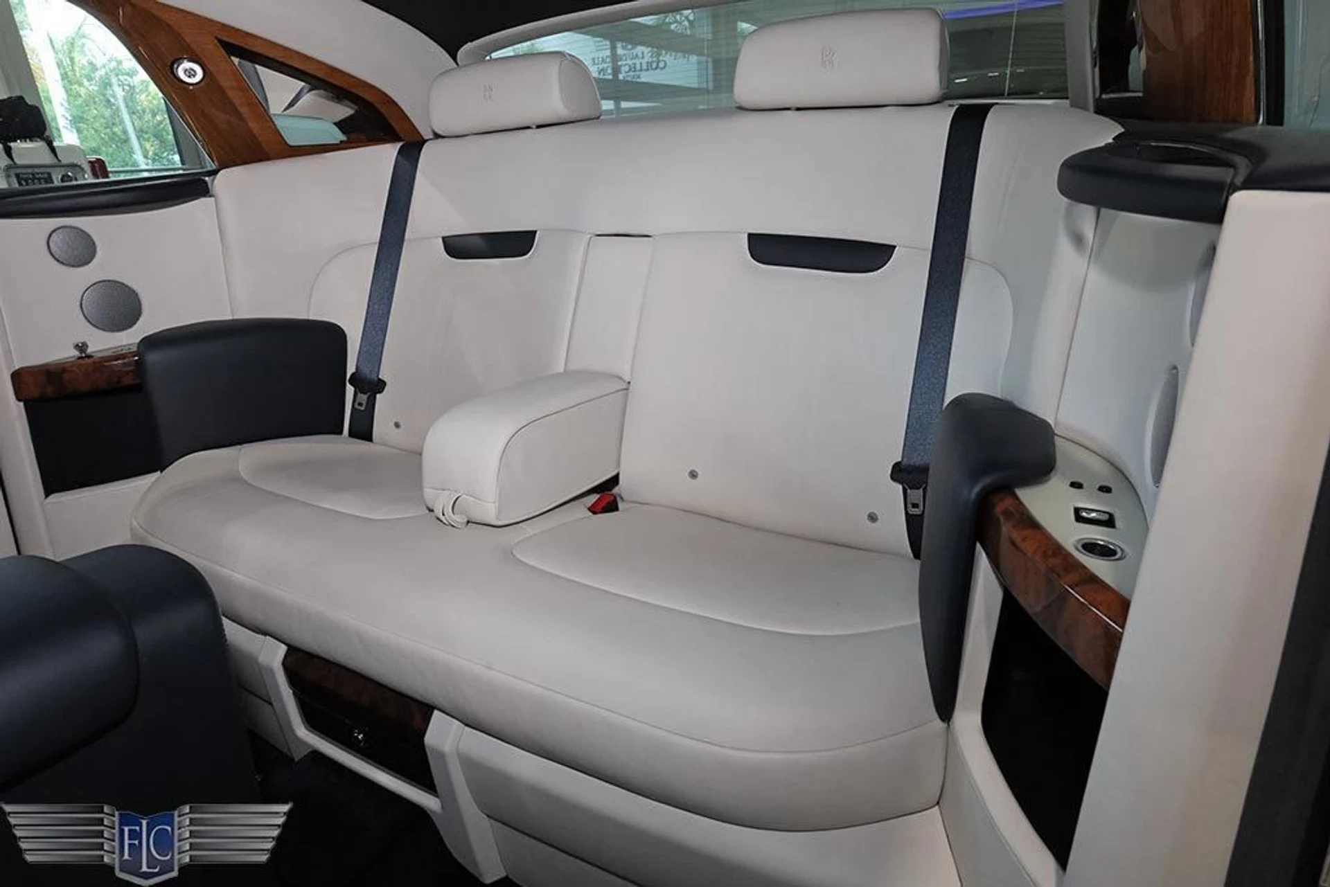 mph020_407328386_used_2010_rolls_royce_phantom_coupe_2drcoupe_9689_23032894_21_1024_d52d25c51f