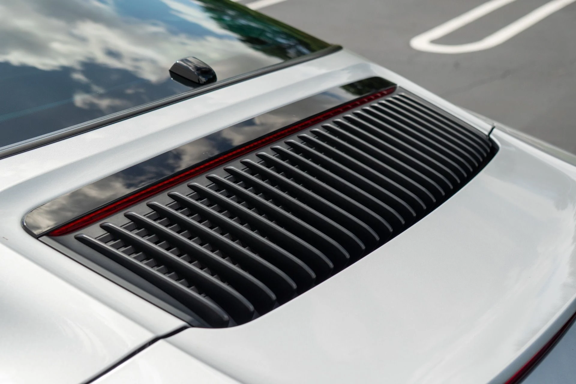 mph020_4076285231_Used_2019_Porsche_911_Targa_4_GTS_1756154089_2c8dd5ae8a