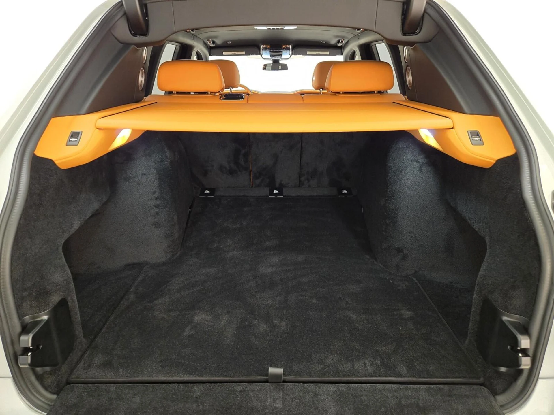 mph020_4078765264_New_2026_Rolls_Royce_Cullinan_1761025728_afd3c07165