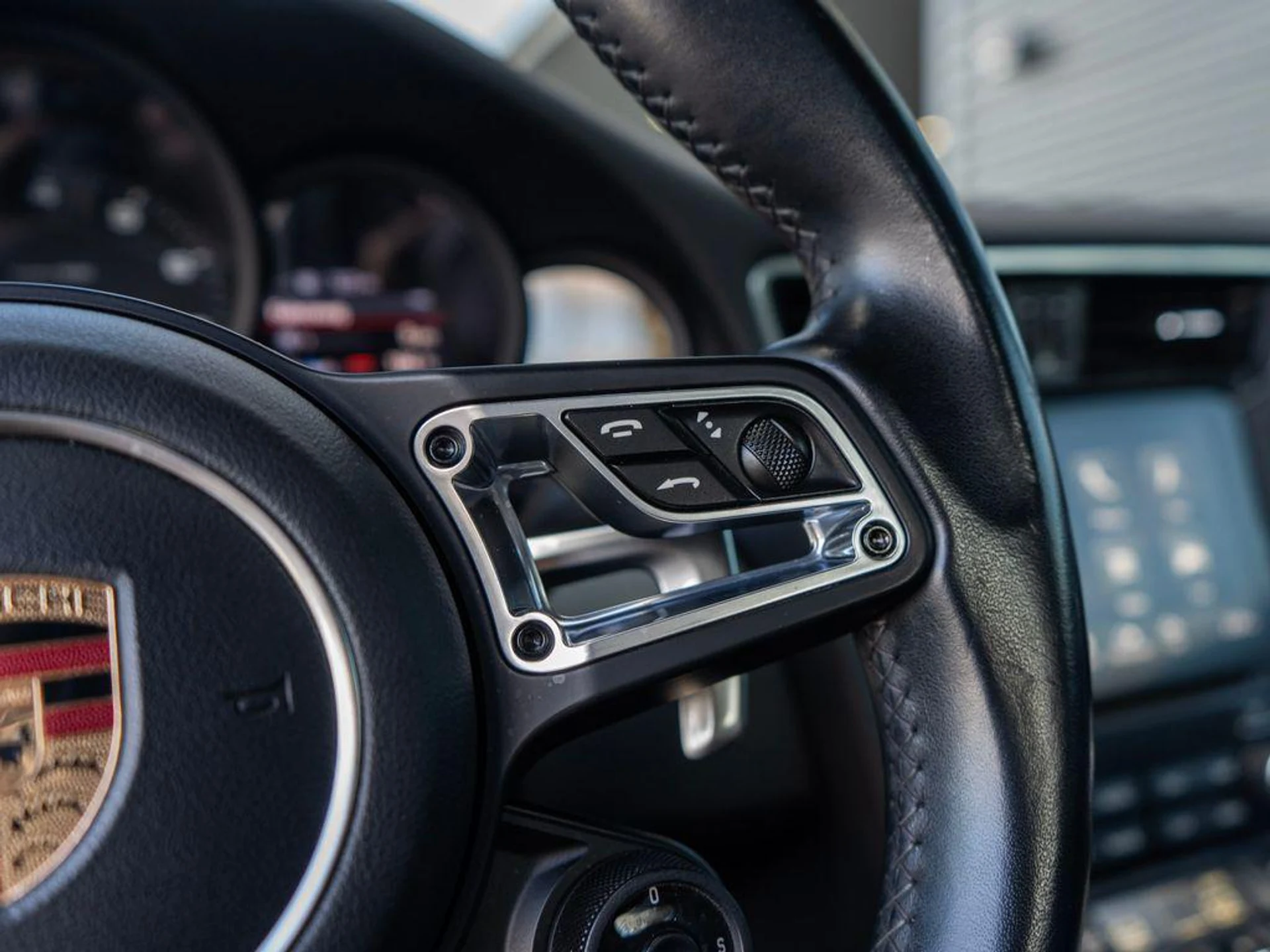 mph020_4080454126_7_A_Uuv_Y_Aiw8_KM_5ni_F1_E_Jm4_Qv_MXJA_0e33da033e