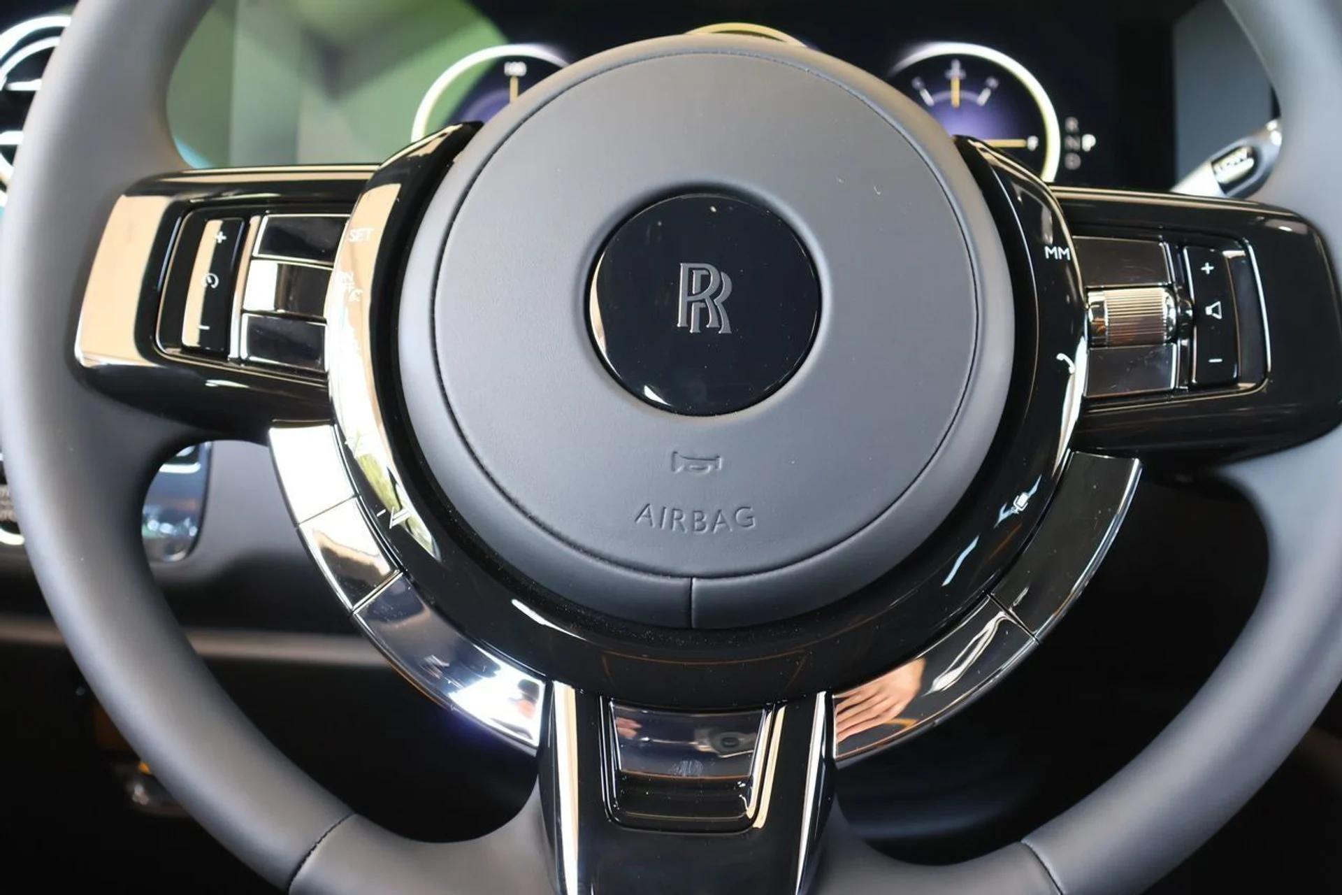 mph020_4080644867_21_5de6a2e4c2