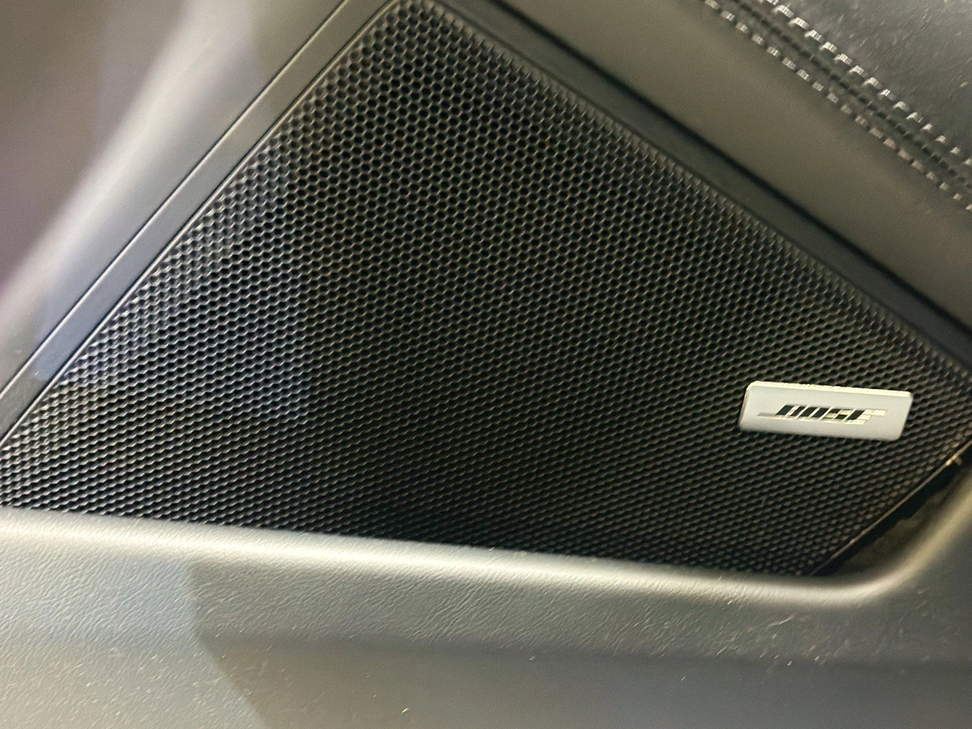 mph020_4082189459_e6eff0ae01c66091002e9938fb5f3ba0_2e0ec7dd98