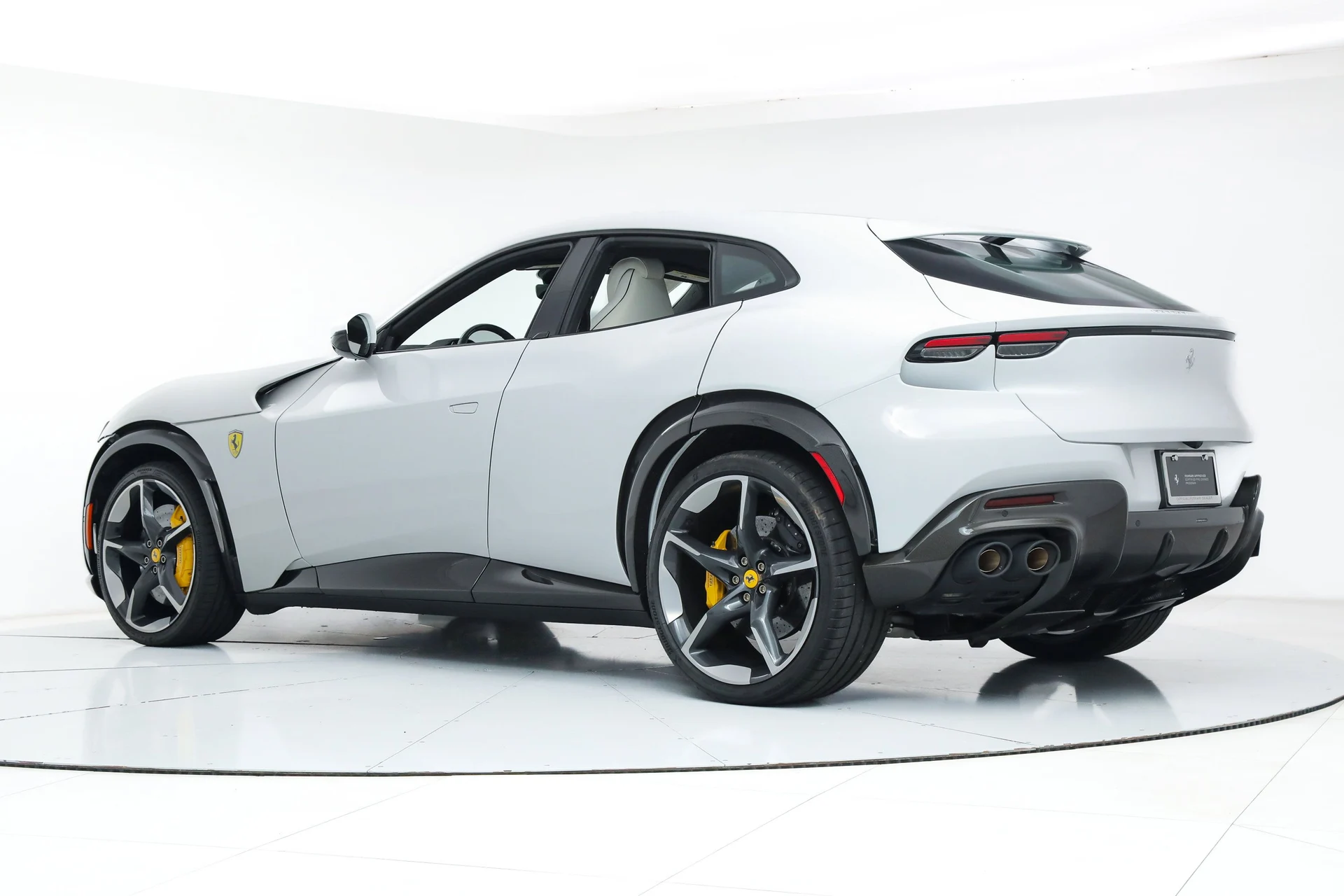 mph020_4082552800_e59268c64caca1fc6b05cd506b90c5e3_56114f263b