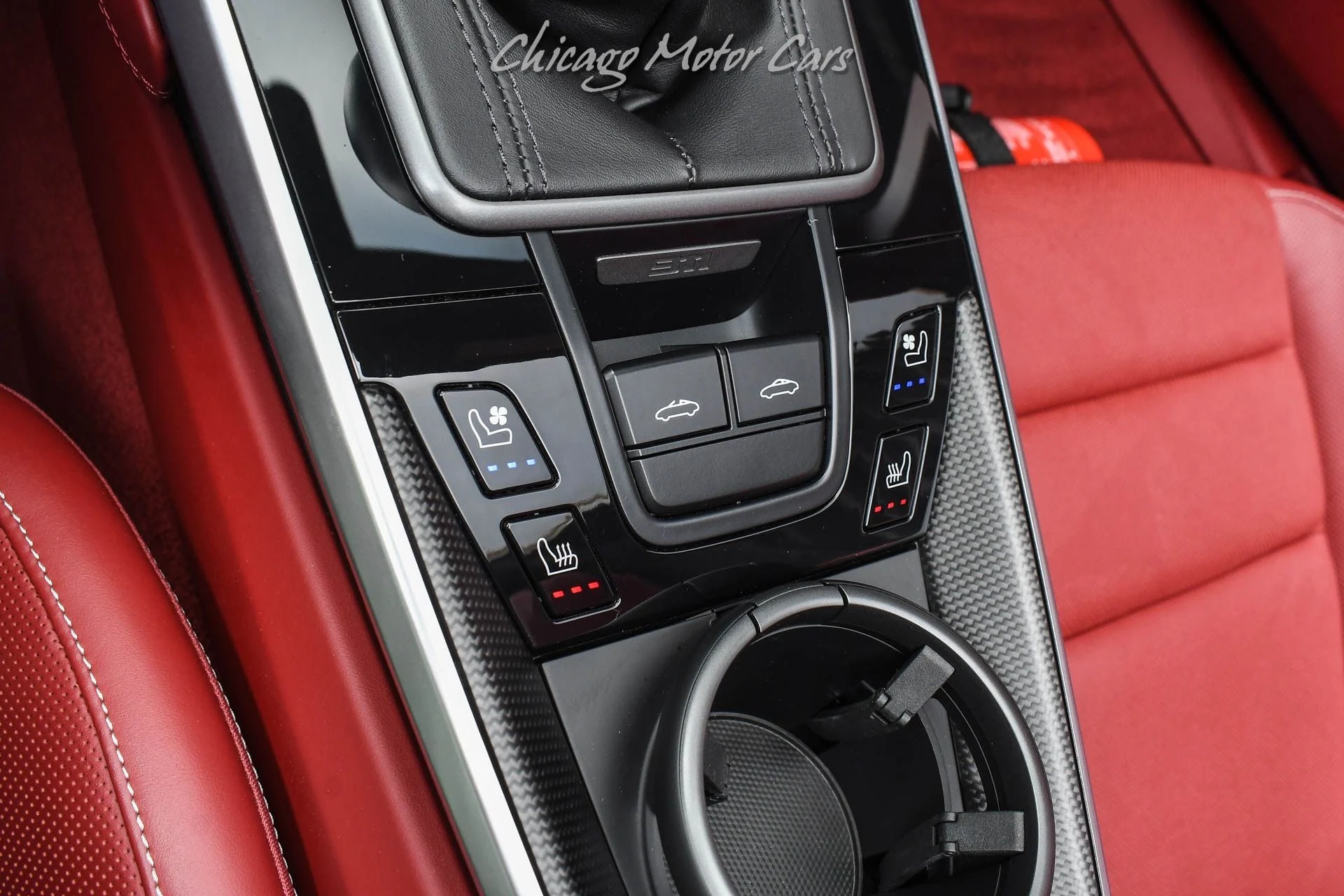 mph020_4084273668_13487_p21_l_7642a0bbb7