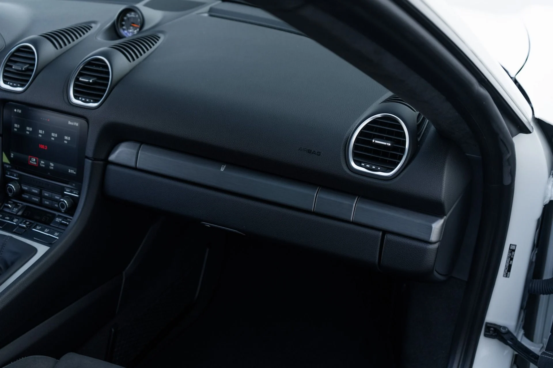 mph020_4084928788_Used_2022_Porsche_718_Cayman_GT_4_1773698341_3f015720c7