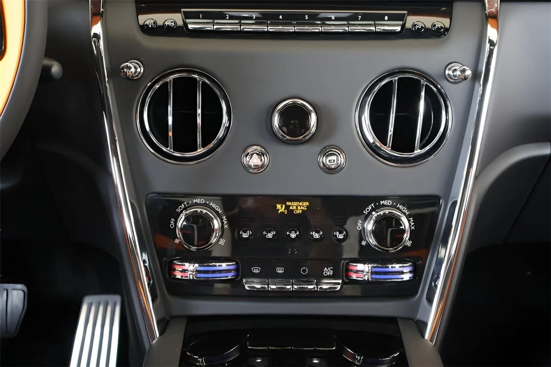 mph020_4088639134_21_07e7d1be18