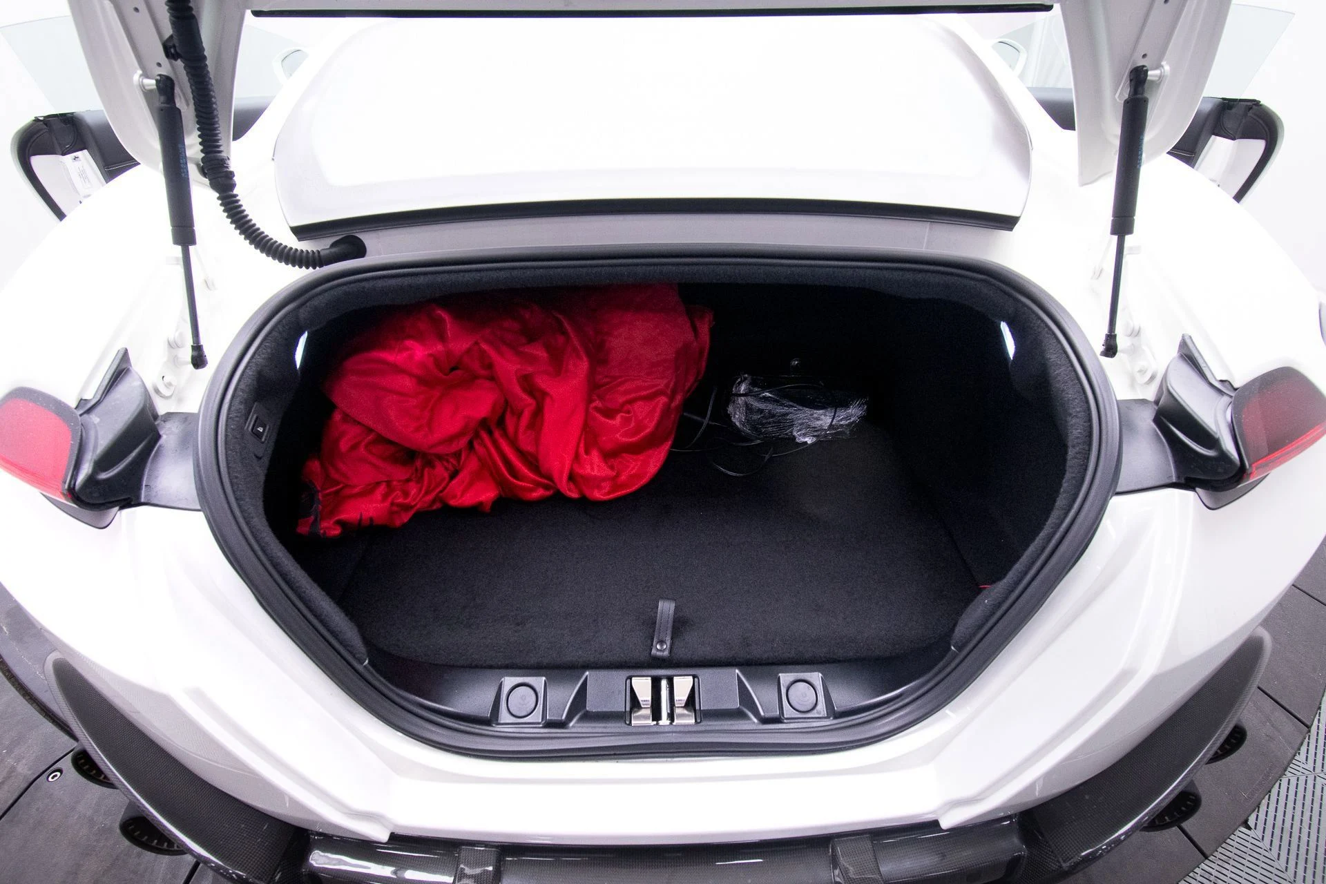 mph020_4089306896_18a07cce626d4f9a8b616104005825d4_7d4a6b7599