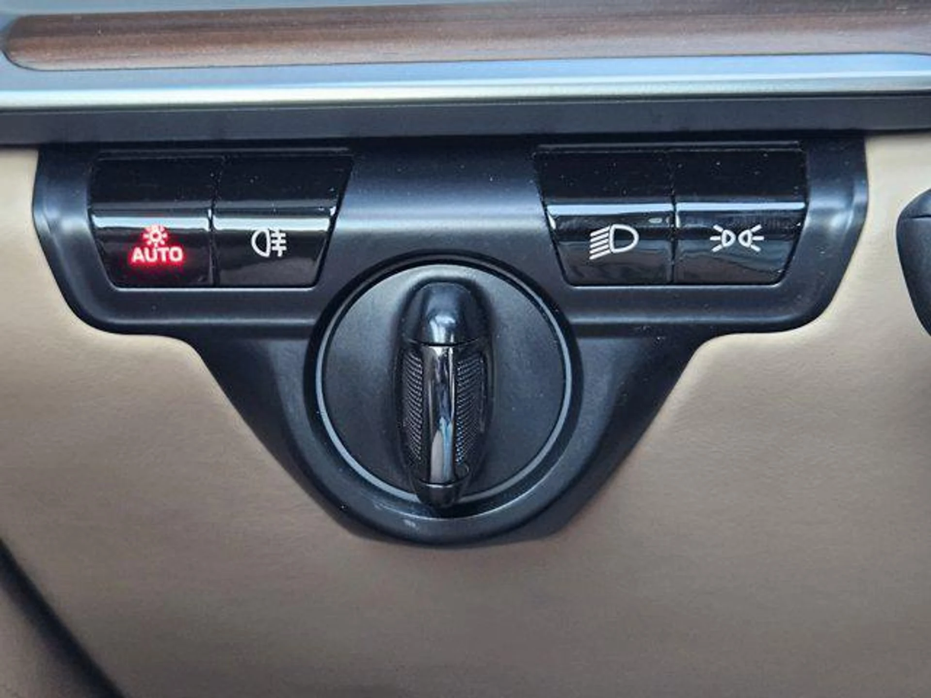 mph020_4091452317_Wugr_S_Rr6mmh_Mx0_UC_6nmd_E8_P_Zp4_53e1fa8a67