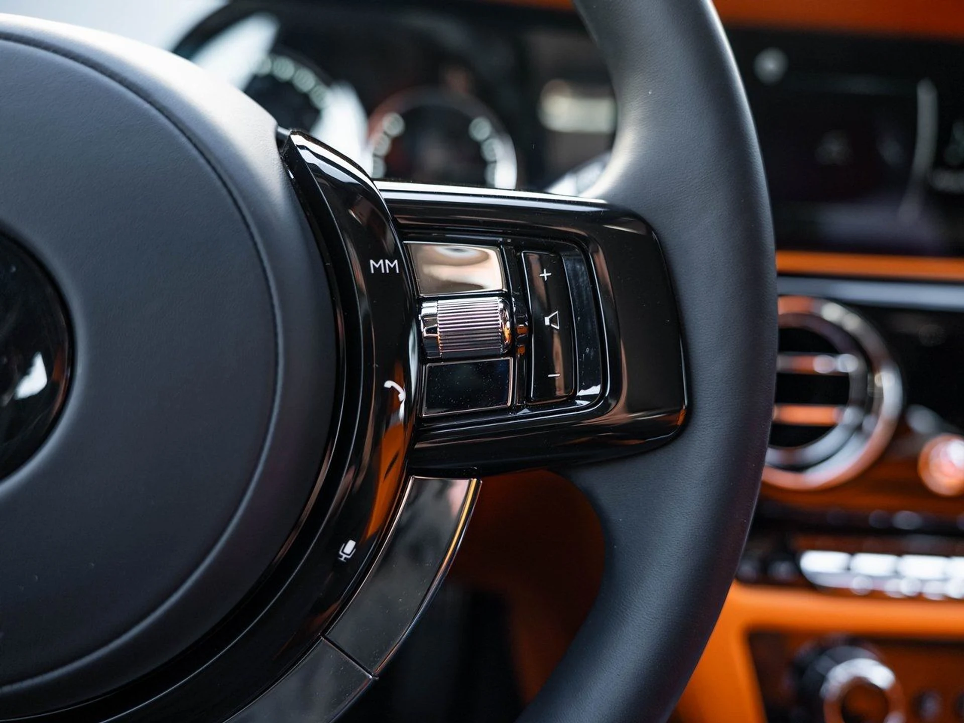 mph020_4091740264_image_21_5f115d6380