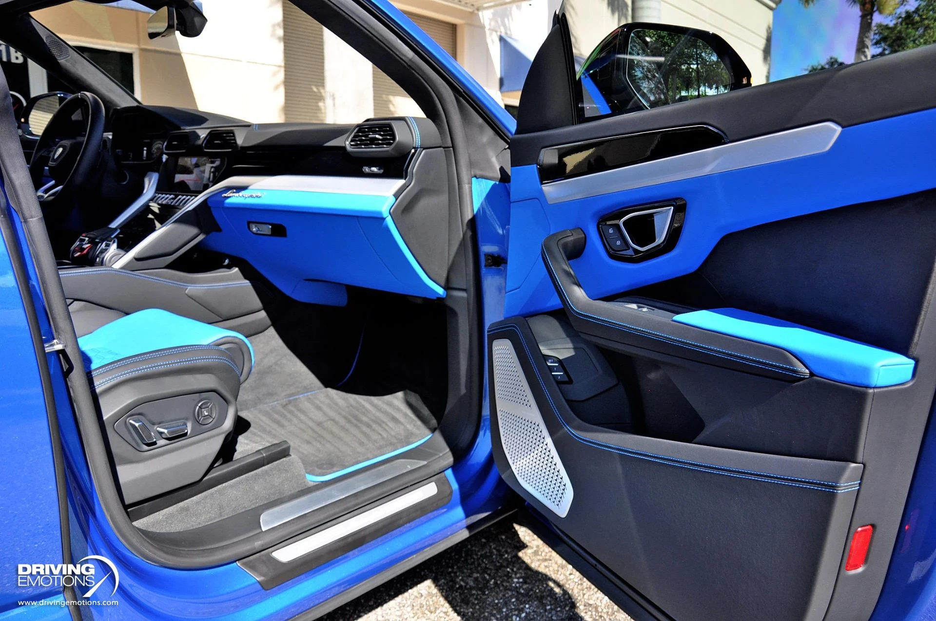 mph020_4093088888_801_p21_l_fcaae3f150