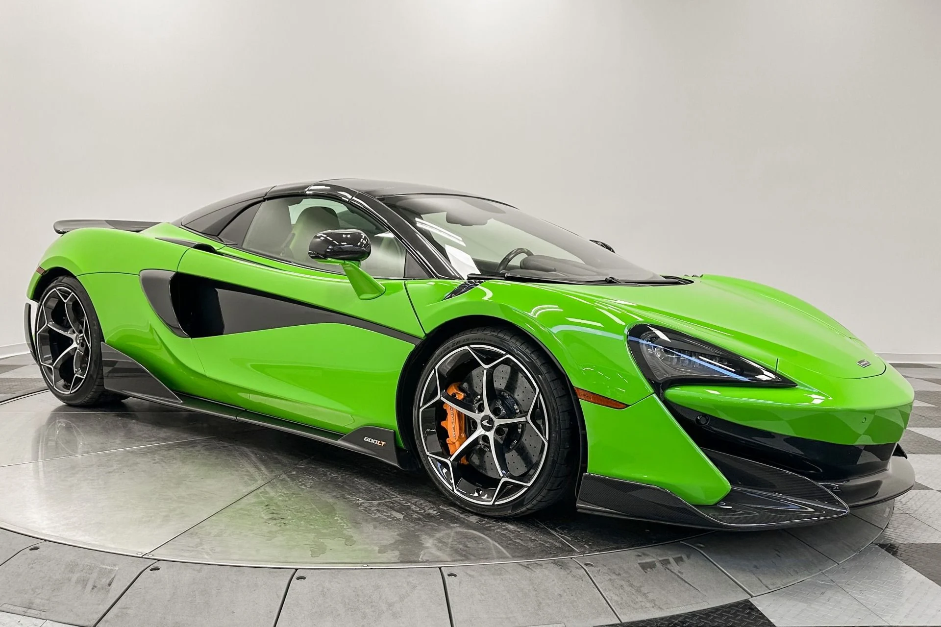 mph020_409665999_Used_2020_Mc_Laren_600_LT_Spider_Massive_Carbon_Fiber_Upgrades_MSO_Paint_1771611359_76f4094b7a