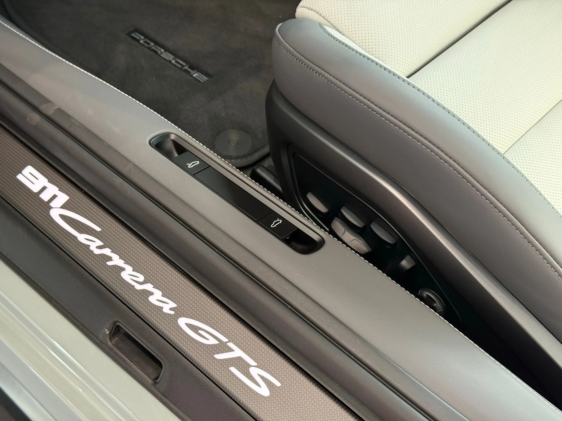 mph020_4099362147_fc2d6289e32b18ad4832ef75016302fe_c3abedf3e6