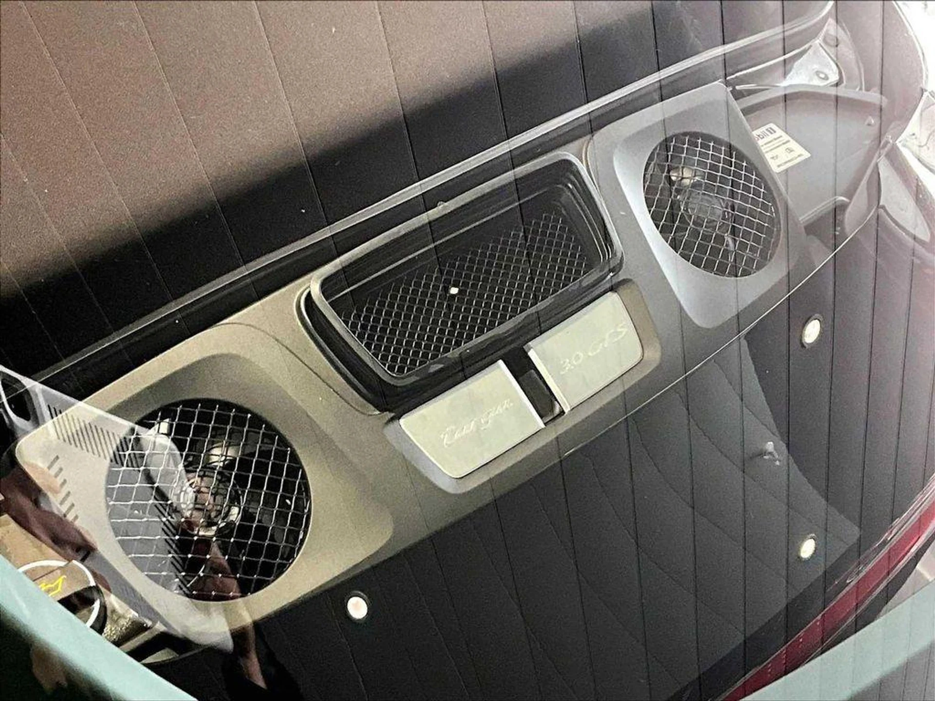 mph020_4110231861_d_UWH_Dh_HV_5p8m_RO_57nlc_Njj_Hf_Fs4_ddf1b53e76